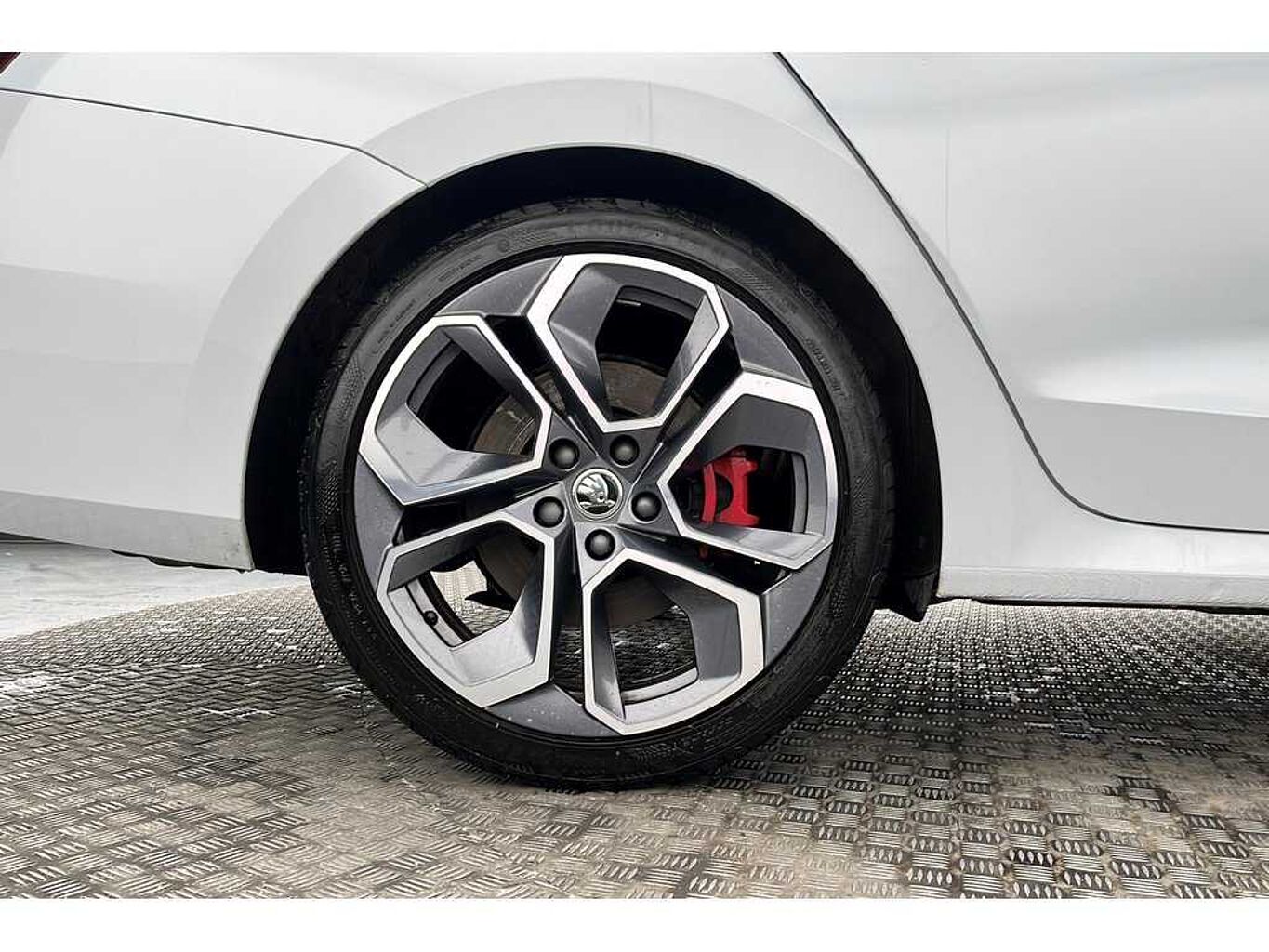 SKODA Octavia Estate vRS 2.0 TSI 245 PS 6G Man