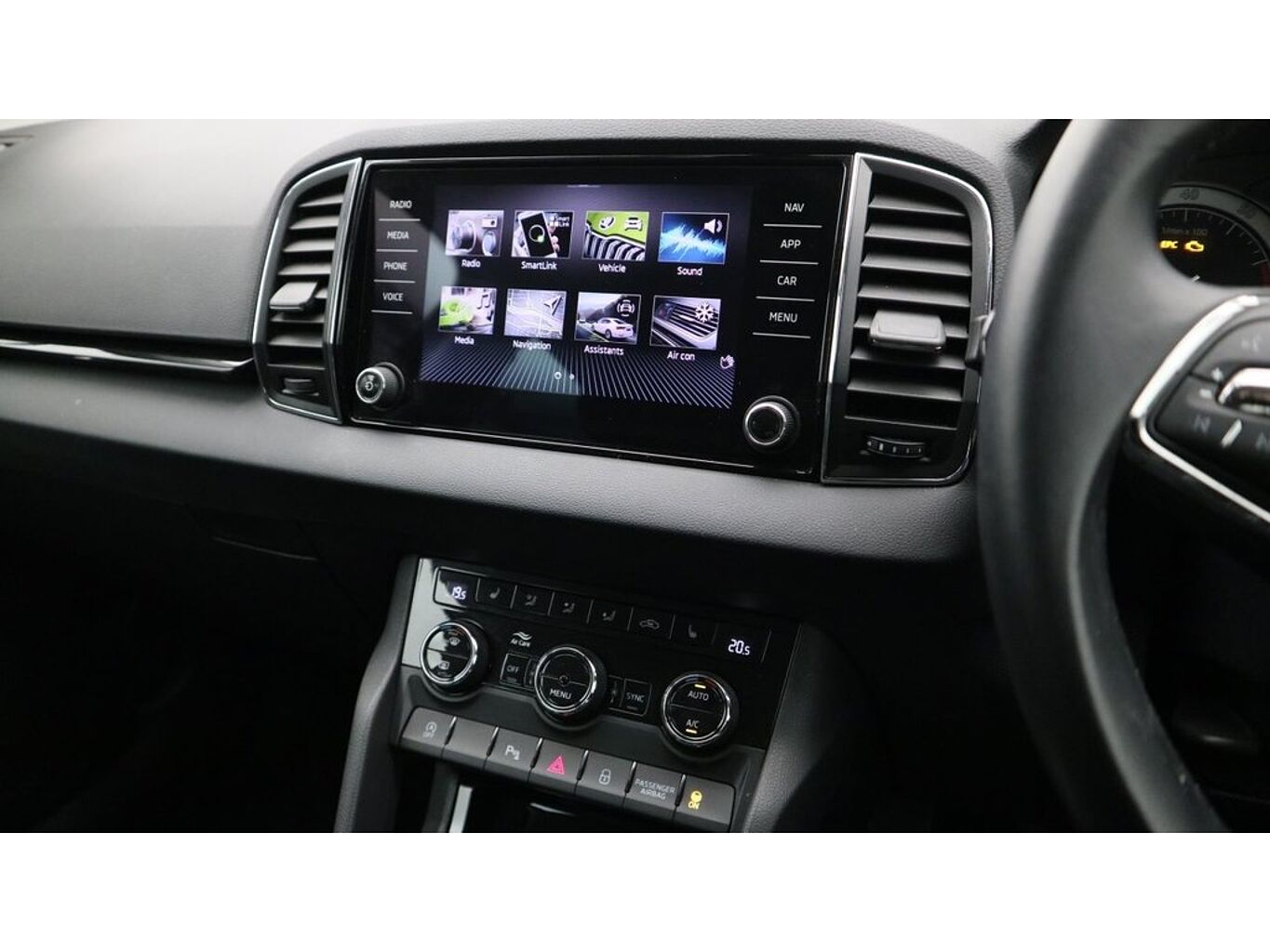 SKODA Karoq SE L 1.5 TSI 150 PS 6G Man