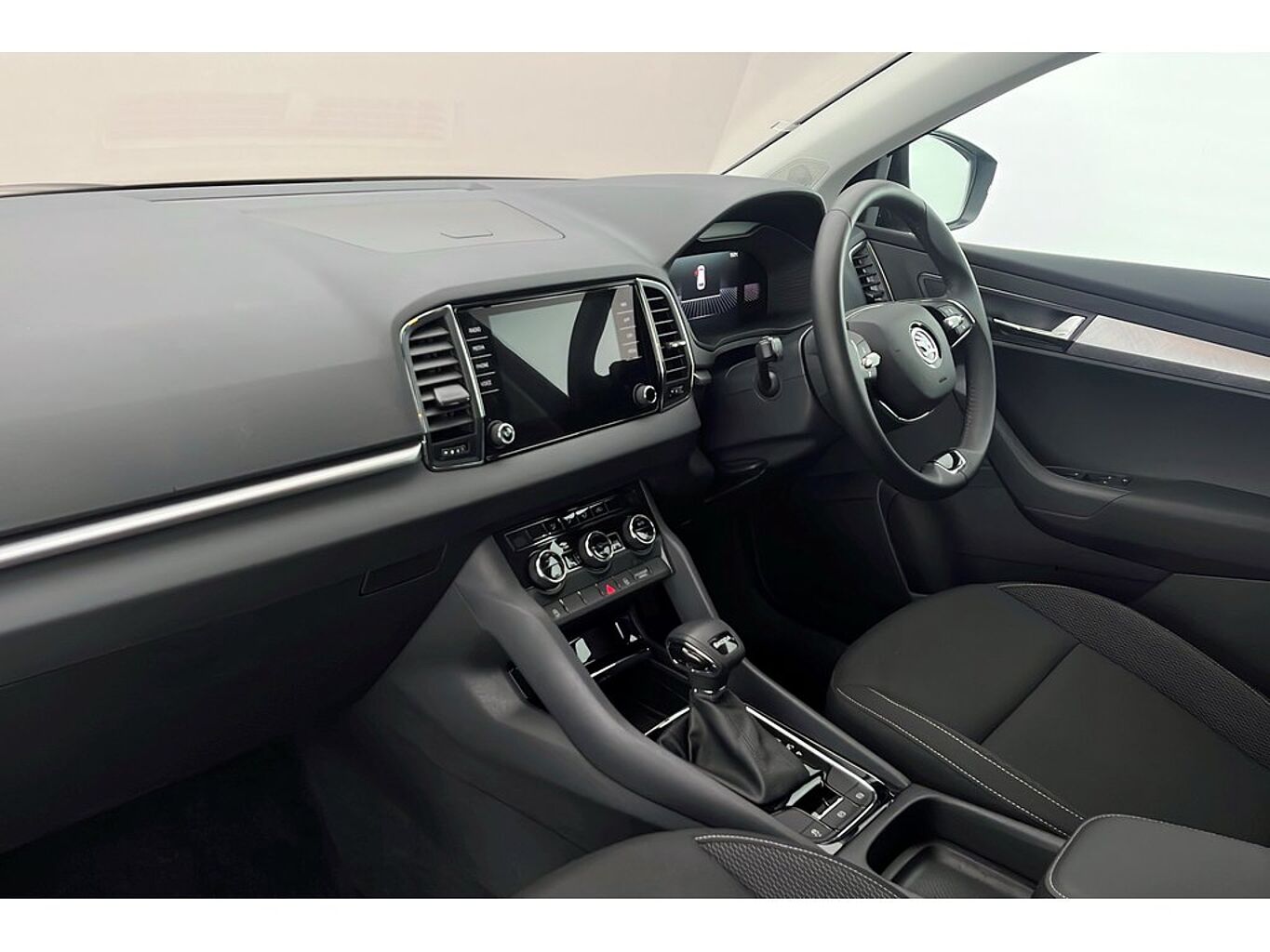 SKODA Karoq SE Drive 1.5 TSI 150 PS DSG