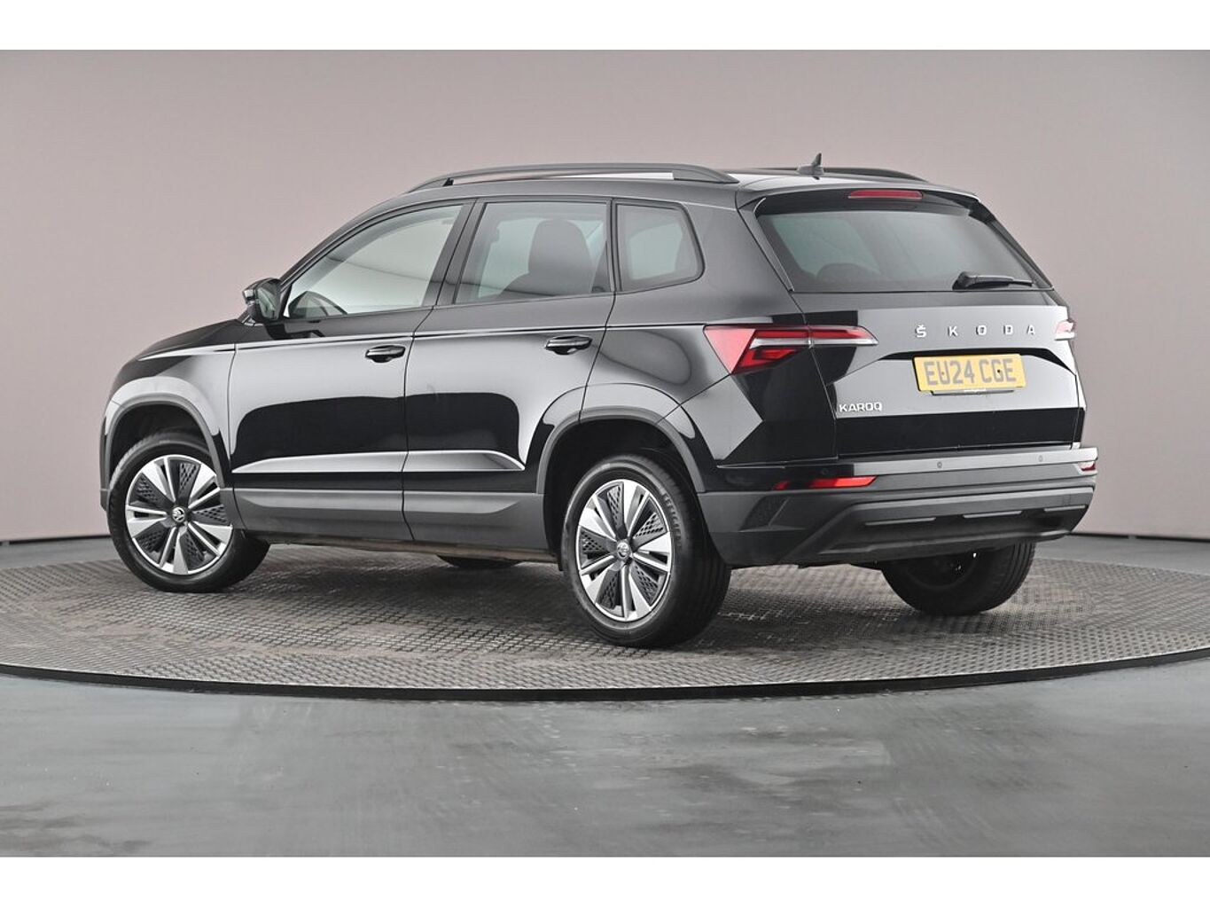SKODA Karoq SE Drive 1.5 TSI 150 PS DSG