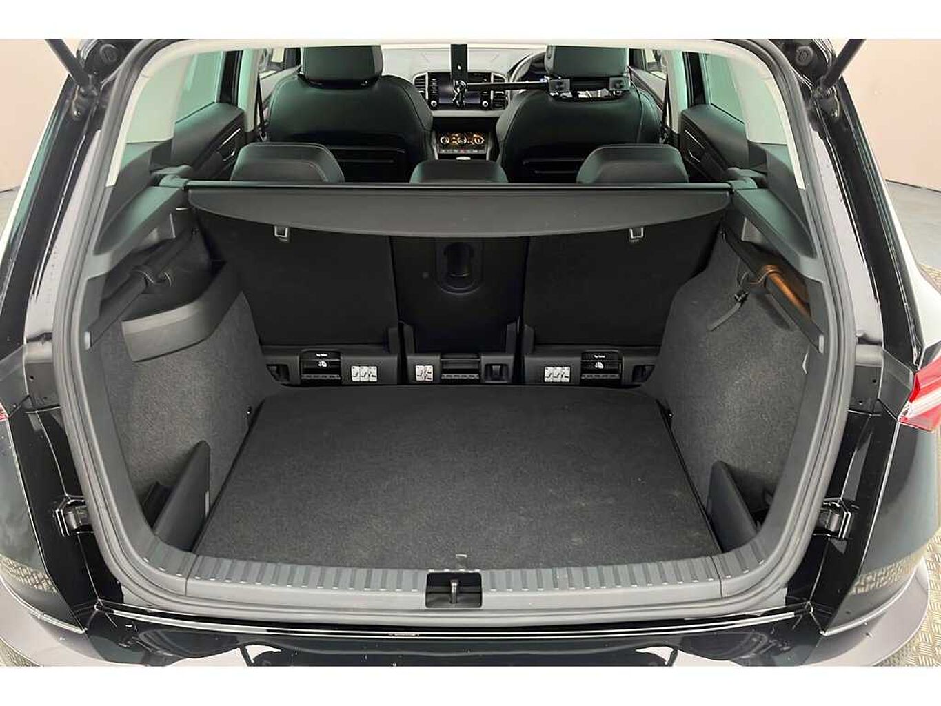 SKODA Karoq SE L 1.5 TSI 150 PS DSG