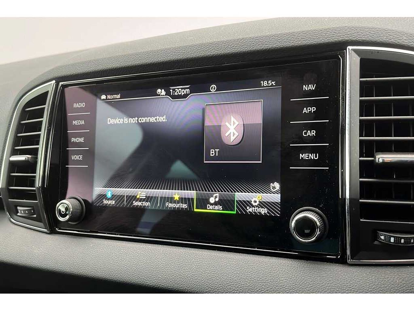 SKODA Karoq SE L 1.5 TSI 150 PS DSG