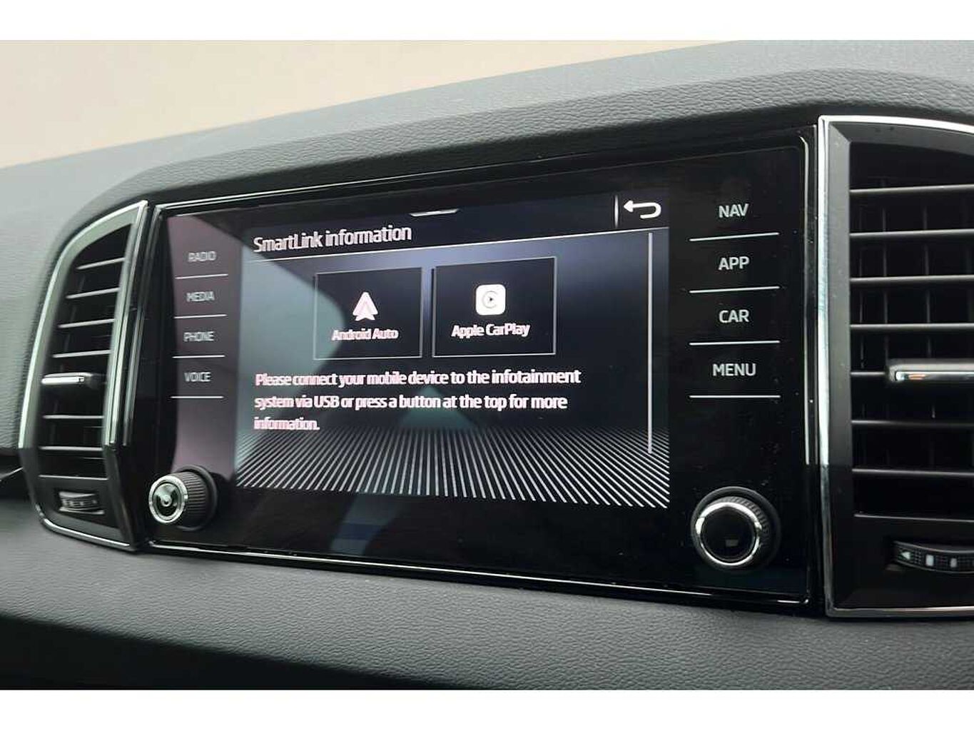 SKODA Karoq SE L 1.5 TSI 150 PS DSG