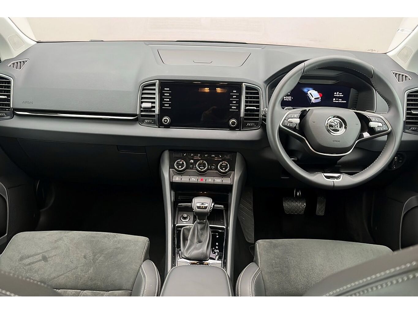 SKODA Karoq SE L 1.5 TSI 150 PS DSG