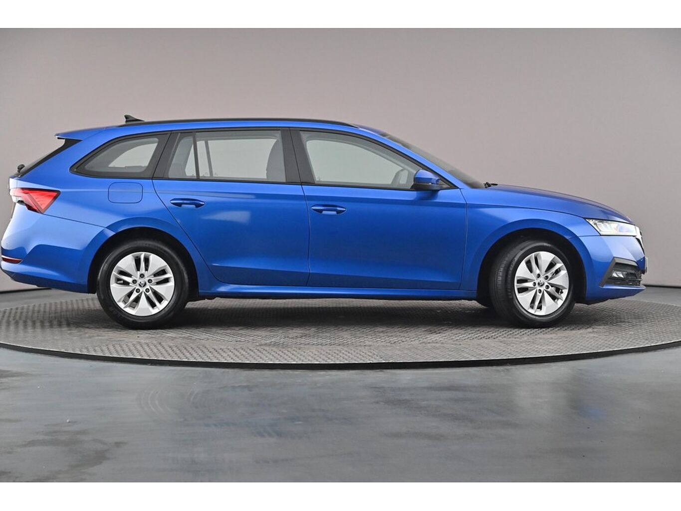 SKODA Octavia Estate SE 1.0 TSI e-TEC 110 PS DSG
