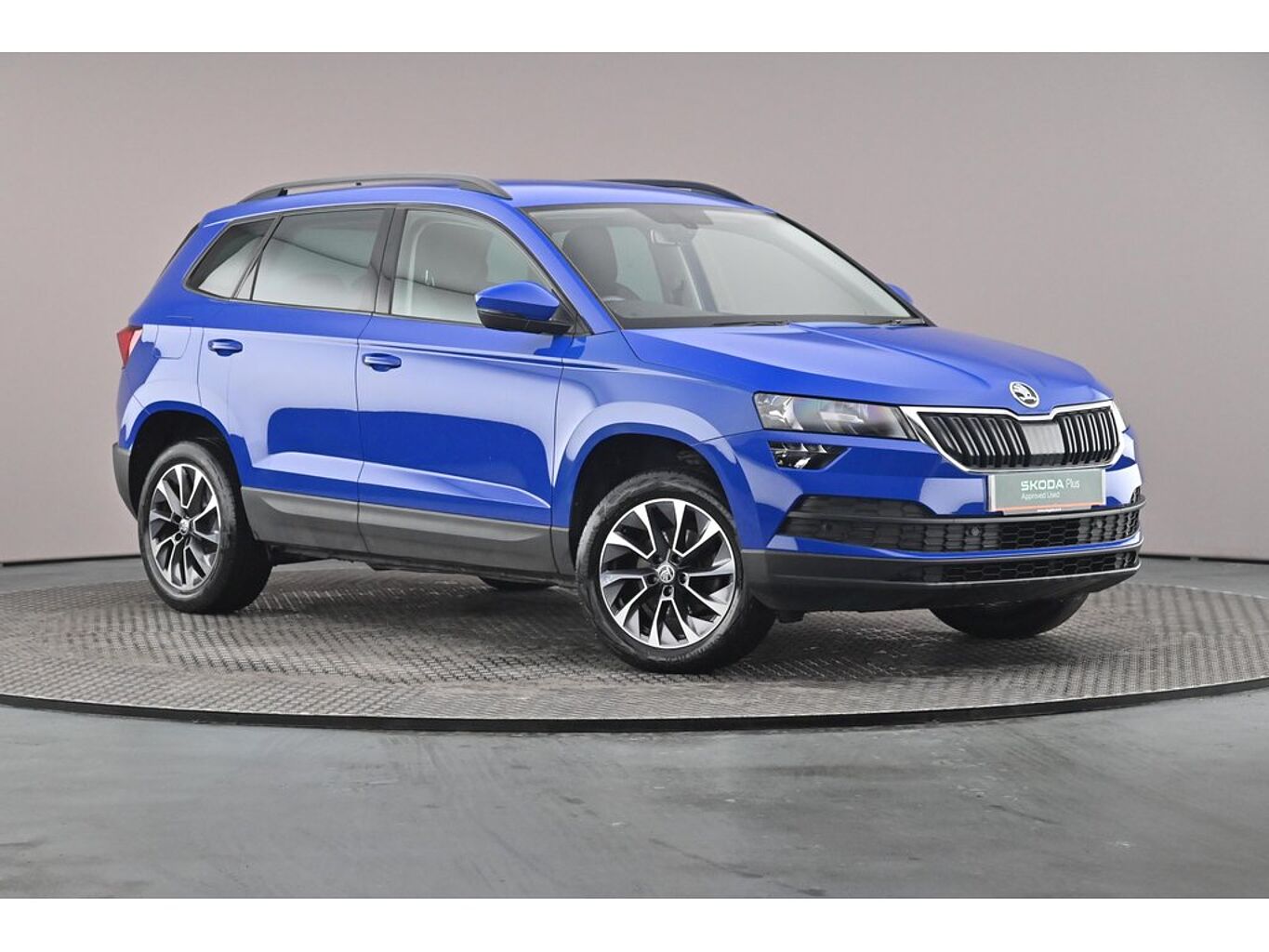SKODA Karoq SE Drive 1.0 TSI 115 PS 6G Man