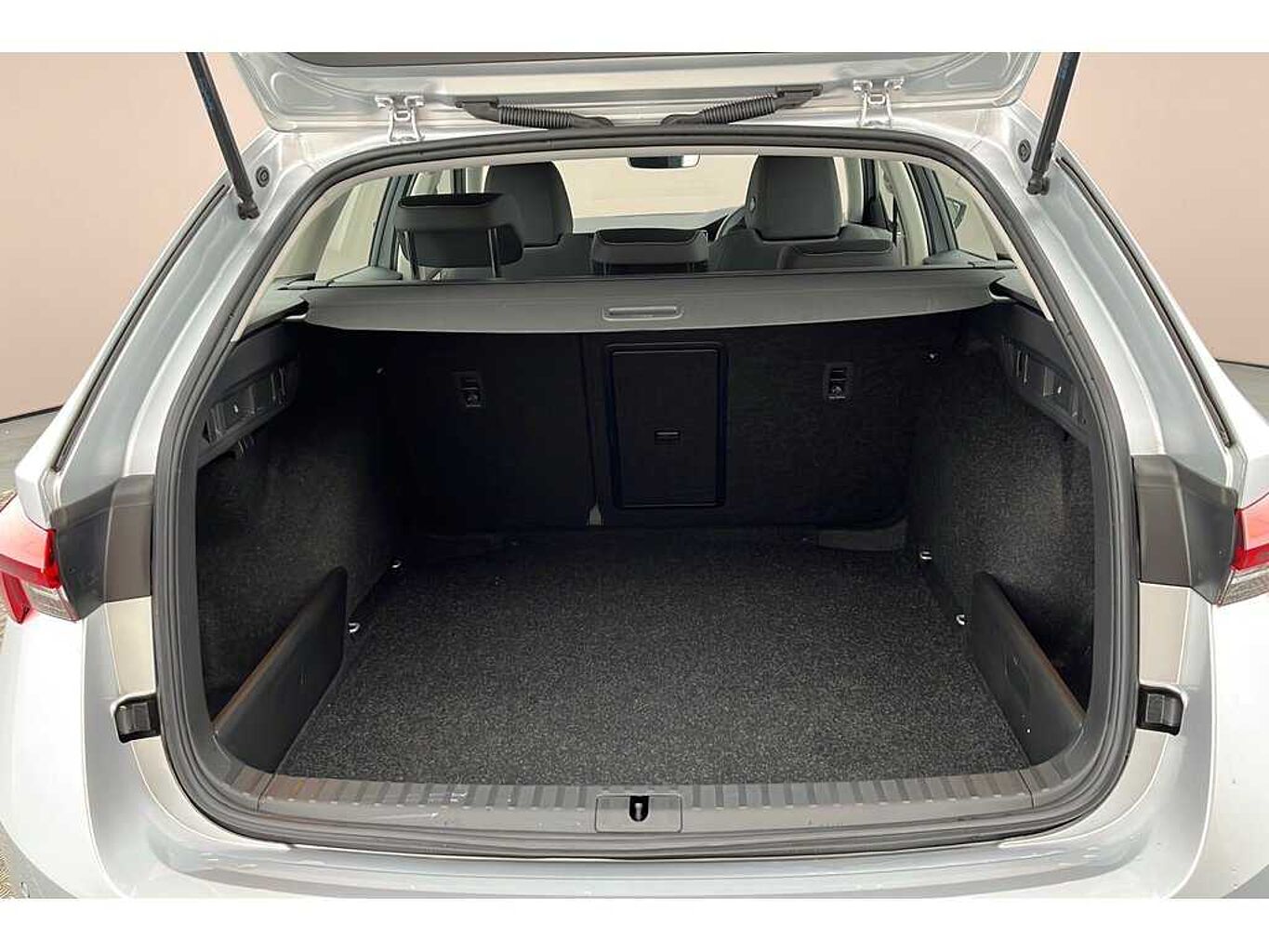 SKODA Octavia Estate SE 1.5 TSI 150 PS 6G Man