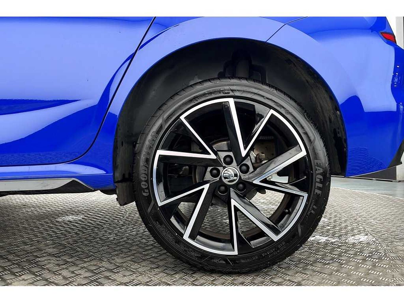 SKODA Kamiq Monte Carlo 1.0 TSI 110 PS 6G Man