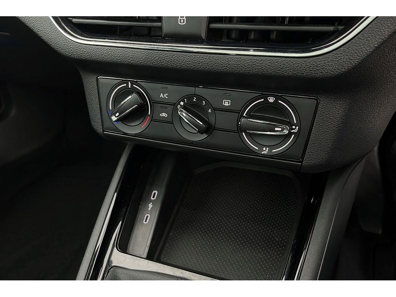 SKODA Kamiq Monte Carlo 1.0 TSI 110 PS 6G Man