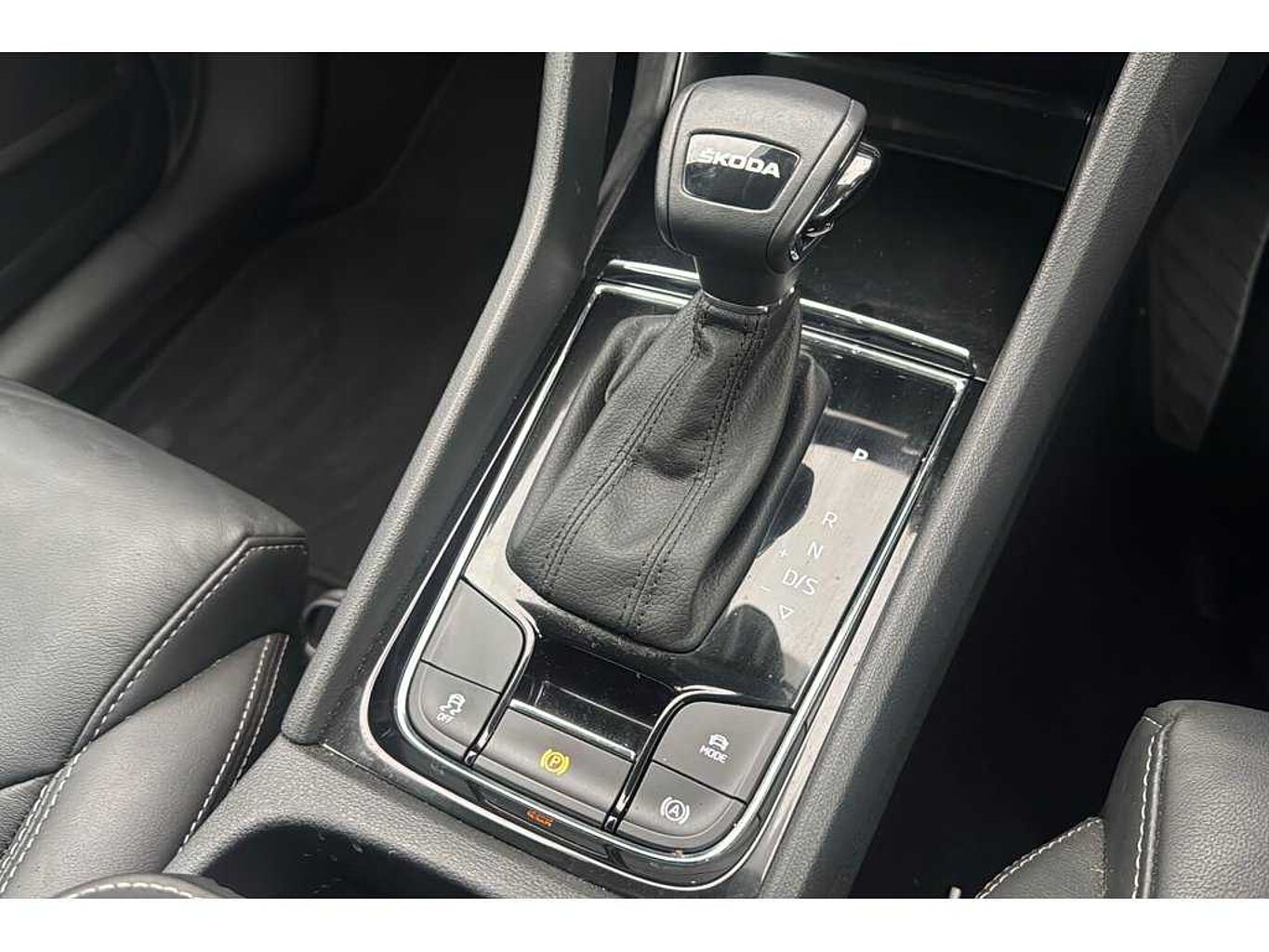 SKODA Kodiaq SE L Executive 1.5 TSI 150 PS DSG