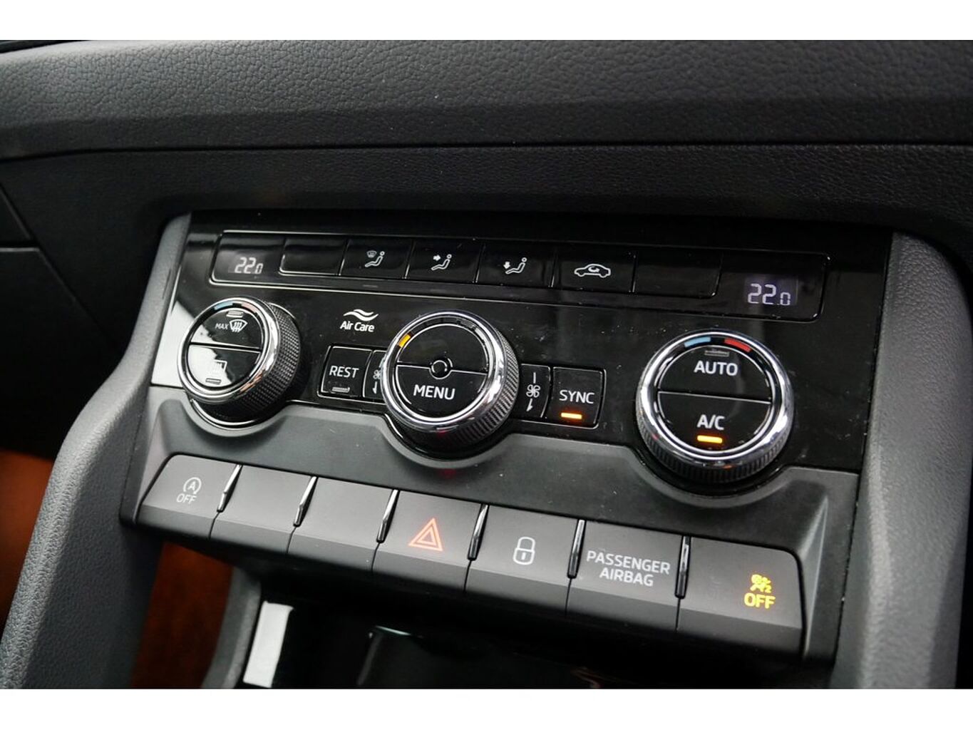 SKODA Kodiaq SE (7 seats) 1.5 TSI 150 PS DSG