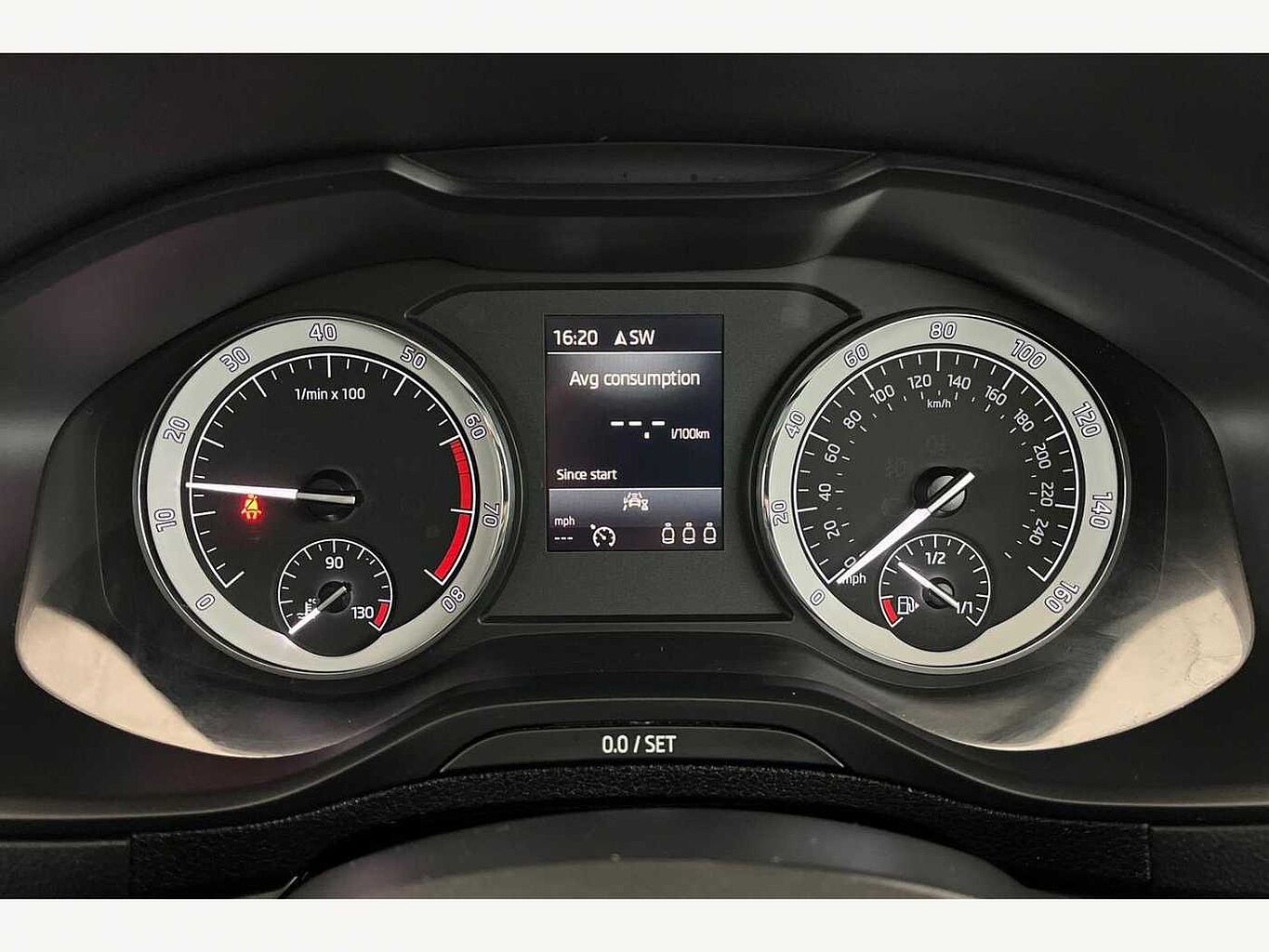 SKODA Karoq 1.5 TSI ACT SE L SUV 5dr Petrol Manual Euro 6 (s/s) (150 ps)