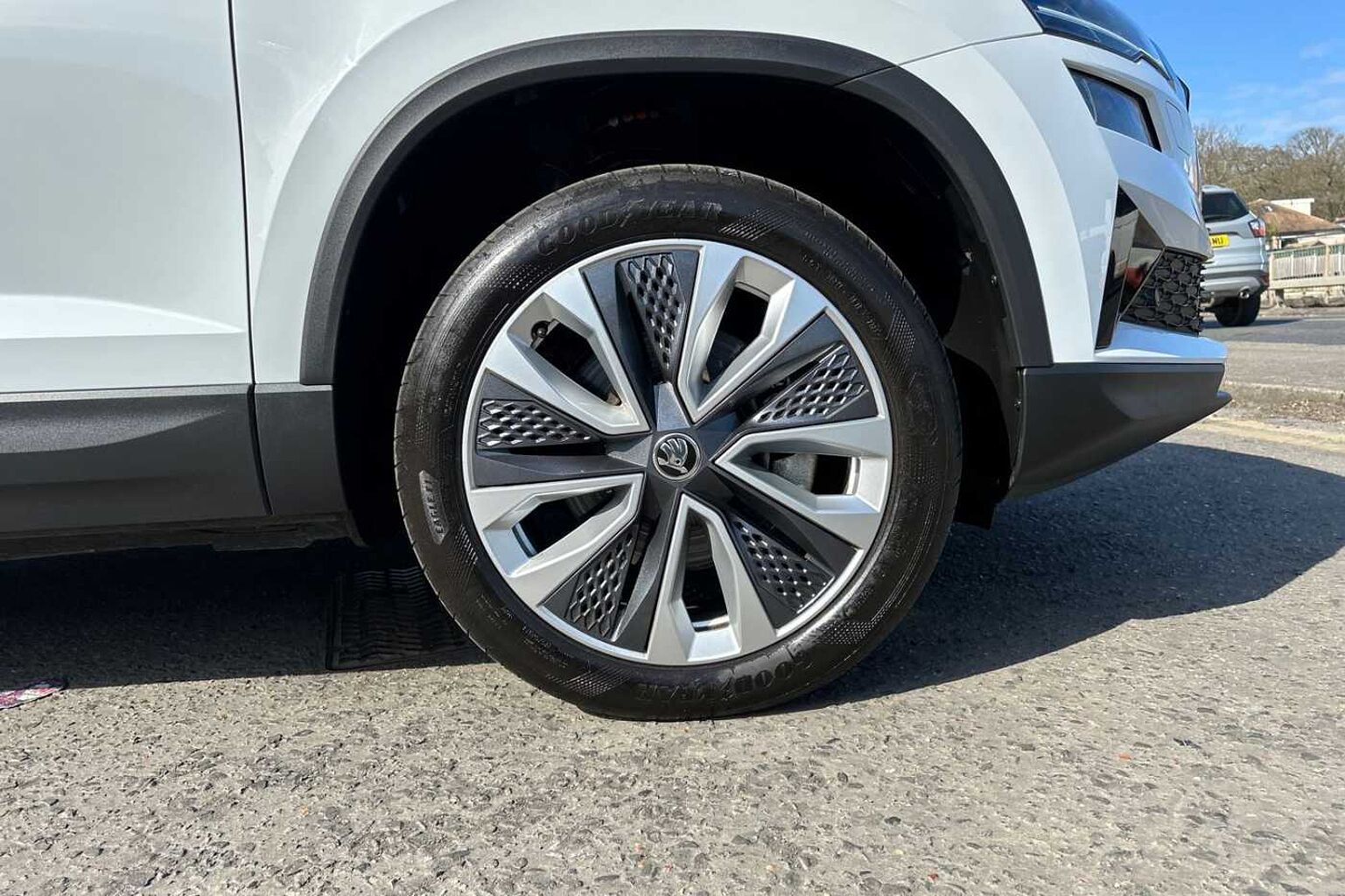 SKODA Karoq 1.5 TSI ACT SE L SUV 5dr Petrol Manual Euro 6 (s/s) (150 ps)