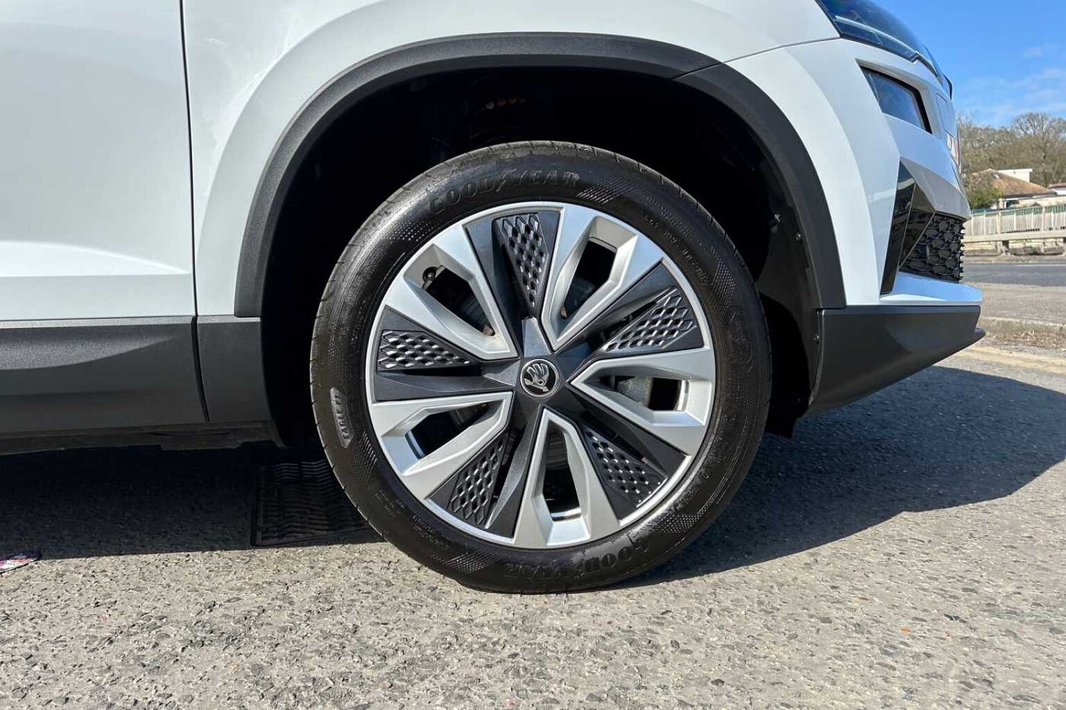 SKODA Karoq 1.5 TSI ACT SE L SUV 5dr Petrol Manual Euro 6 (s/s) (150 ps)
