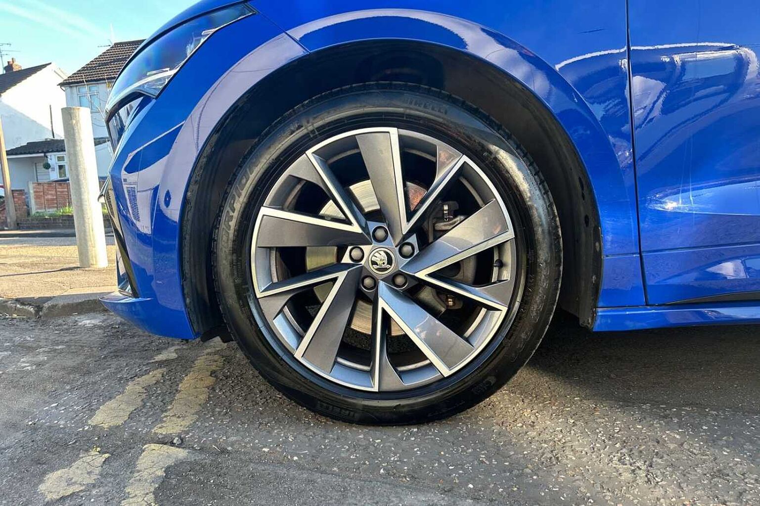 SKODA Enyaq 82kWh 80 SportLine SUV 5dr Electric Auto (DC125kW) (204 ps)