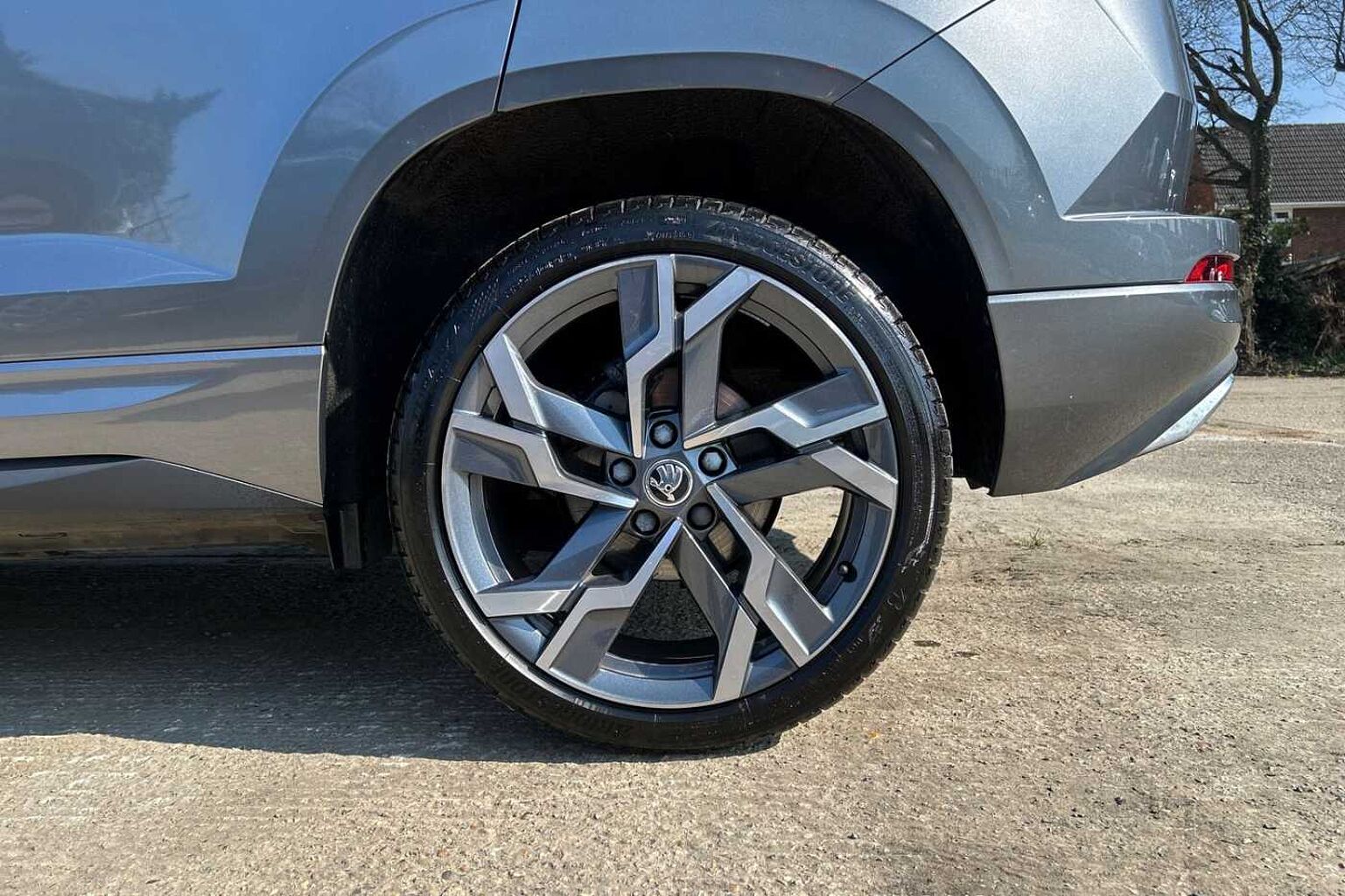 SKODA Karoq 1.5 TSI ACT SportLine SUV 5dr Petrol DSG Euro 6 (s/s) (150 ps)