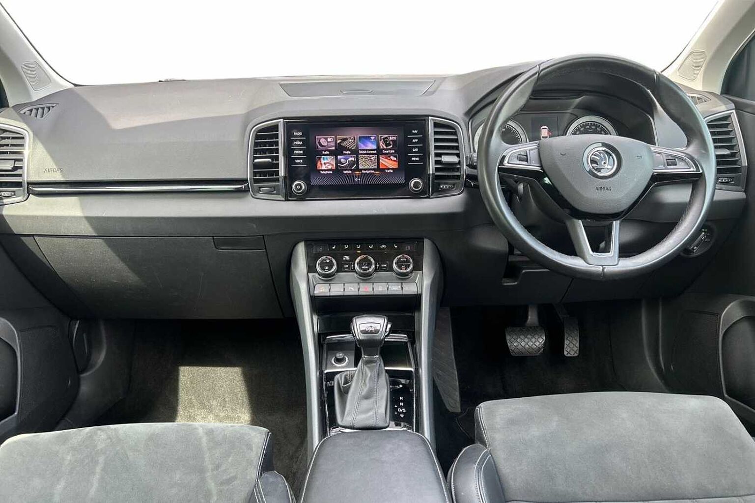 SKODA Karoq 1.6 TDI SE L SUV 5dr Diesel DSG Euro 6 (s/s) (115 ps)