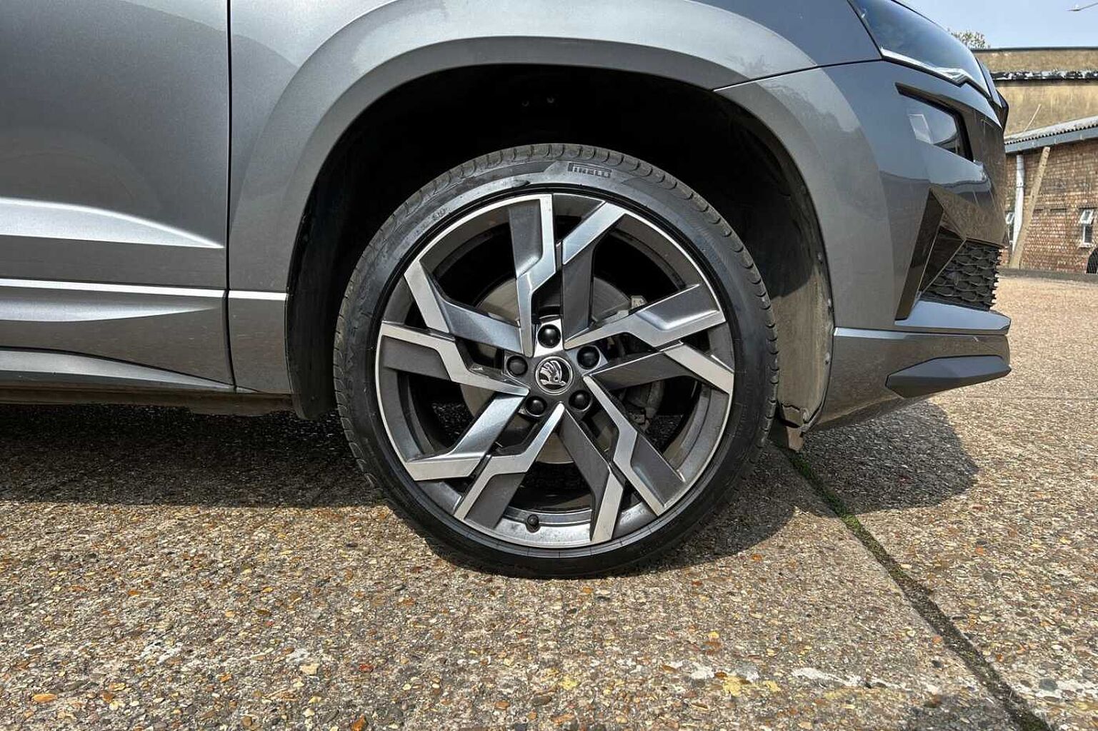 SKODA Karoq 1.5 TSI ACT SportLine SUV 5dr Petrol DSG Euro 6 (s/s) (150 ps)