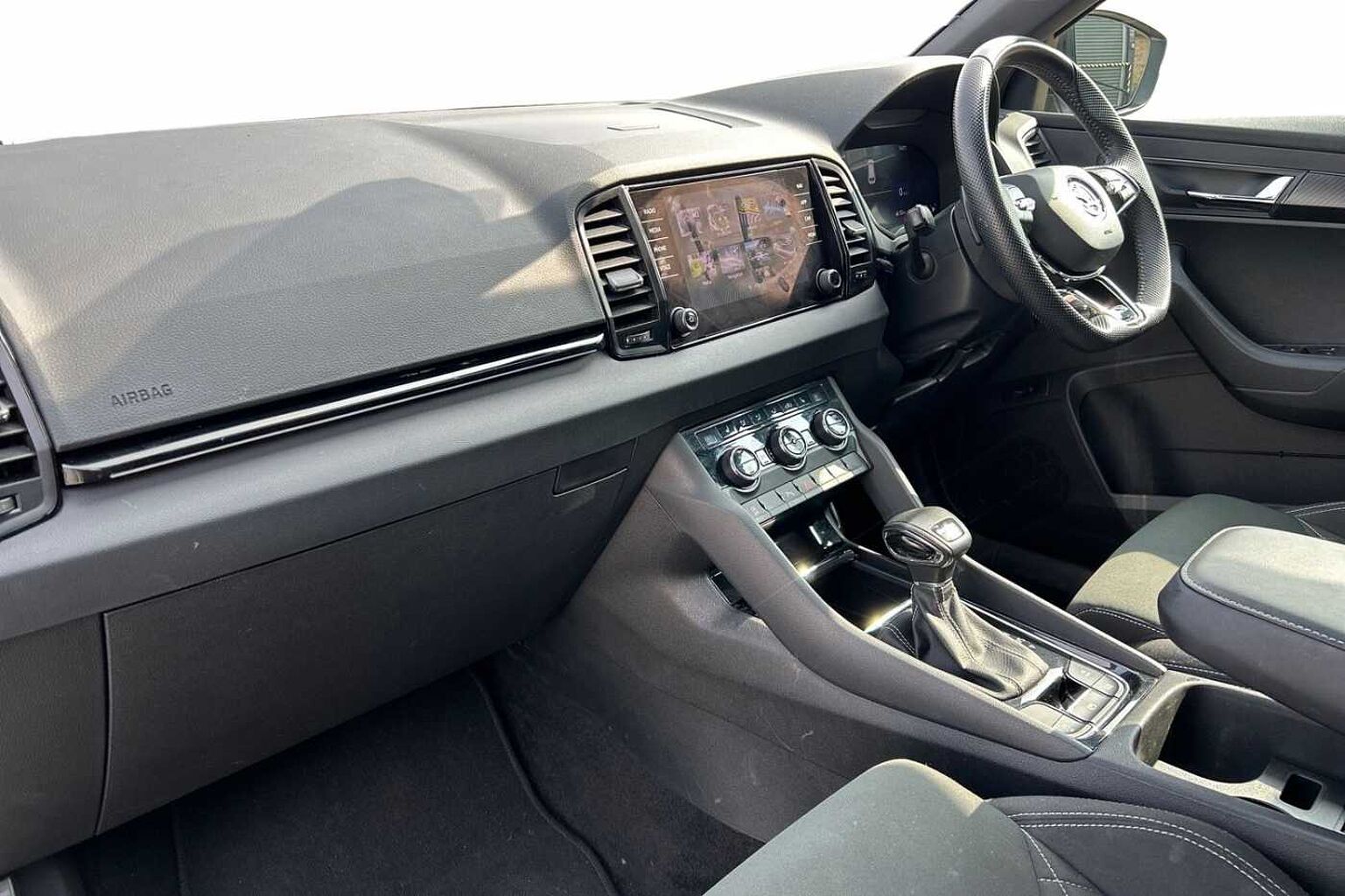 SKODA Karoq 1.5 TSI ACT SportLine SUV 5dr Petrol DSG Euro 6 (s/s) (150 ps)