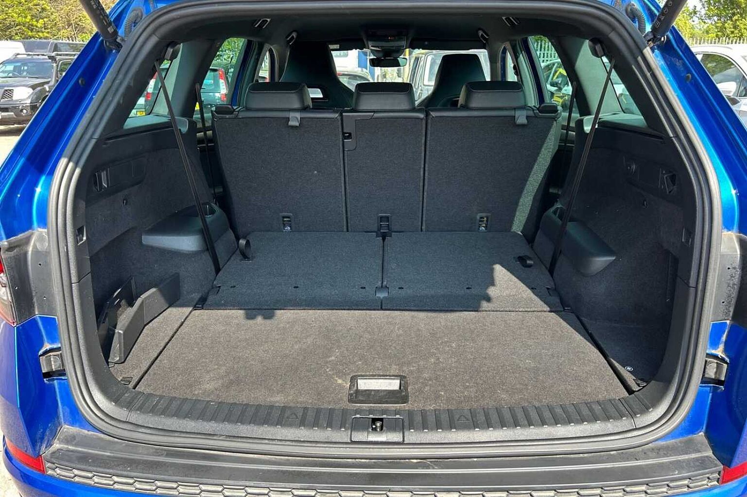 SKODA Kodiaq 1.5 TSI ACT SportLine SUV 5dr Petrol DSG Euro 6 (s/s) (7 Seat) (150 ps)