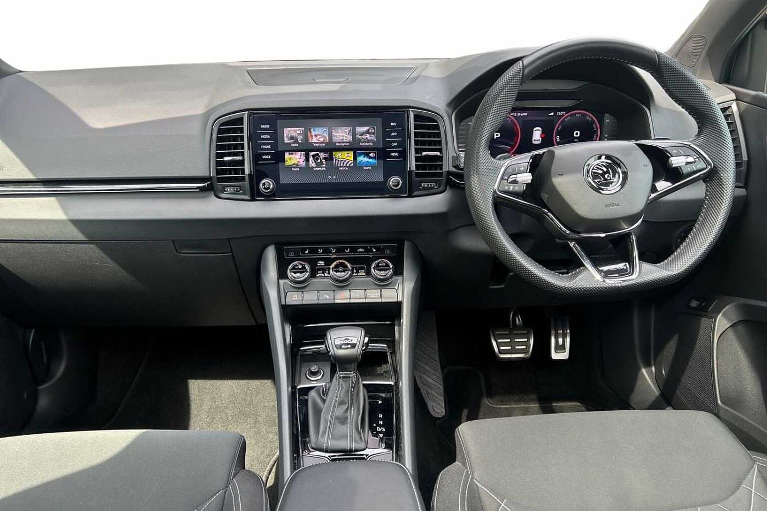 SKODA Karoq 2.0 TDI SportLine SUV 5dr Diesel DSG 4WD Euro 6 (s/s) (150 ps)