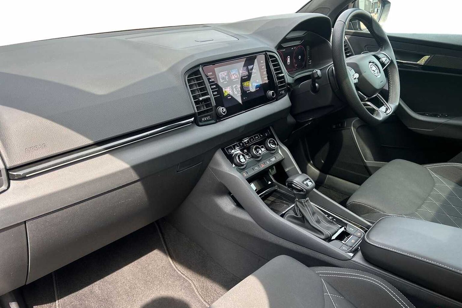 SKODA Karoq 2.0 TDI SportLine SUV 5dr Diesel DSG 4WD Euro 6 (s/s) (150 ps)