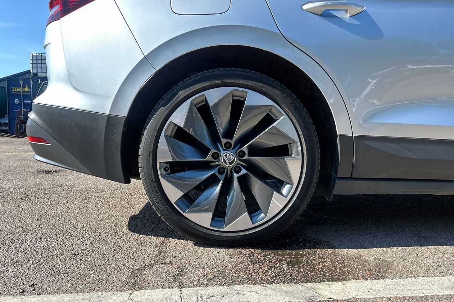 SKODA Enyaq 82kWh 80 SUV 5dr Electric Auto (204 ps)