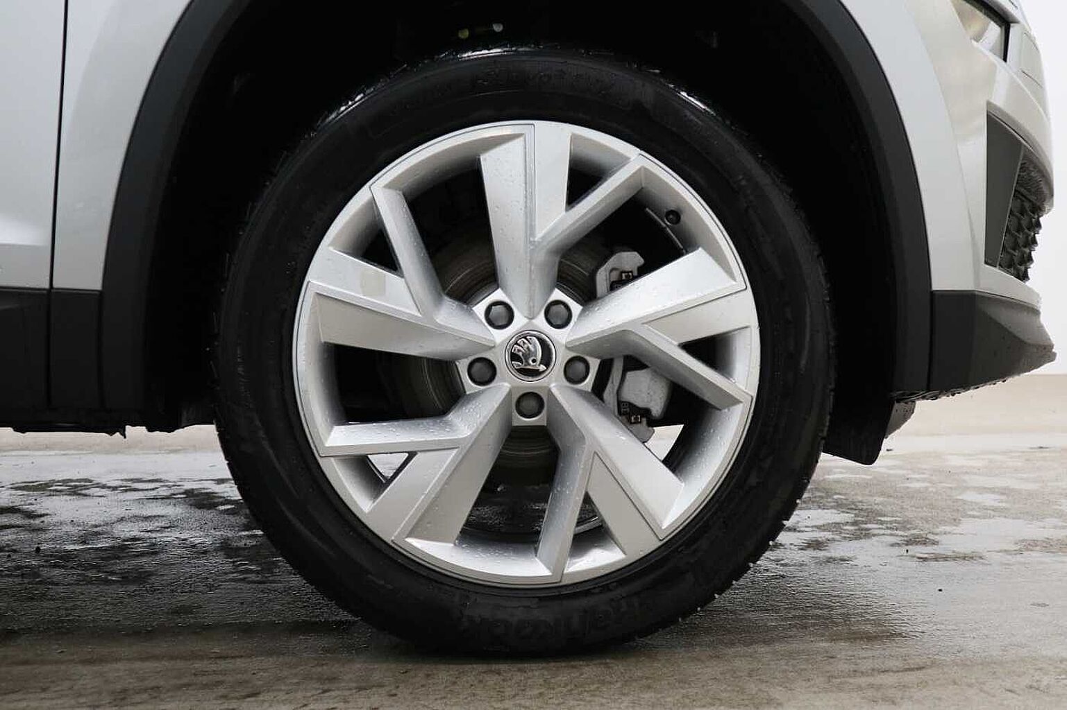 SKODA Kodiaq 1.5 TSI ACT SE L Executive SUV 5dr Petrol DSG Euro 6 (s/s) (7 Seat) (150 ps)