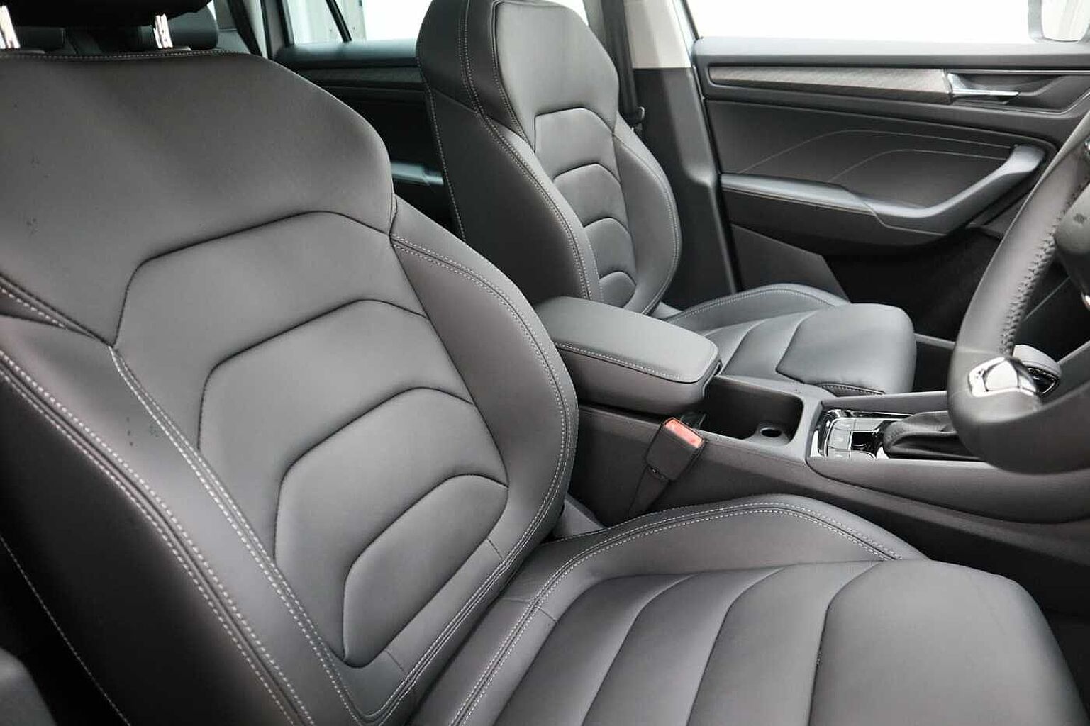 SKODA Kodiaq 1.5 TSI ACT SE L Executive SUV 5dr Petrol DSG Euro 6 (s/s) (7 Seat) (150 ps)