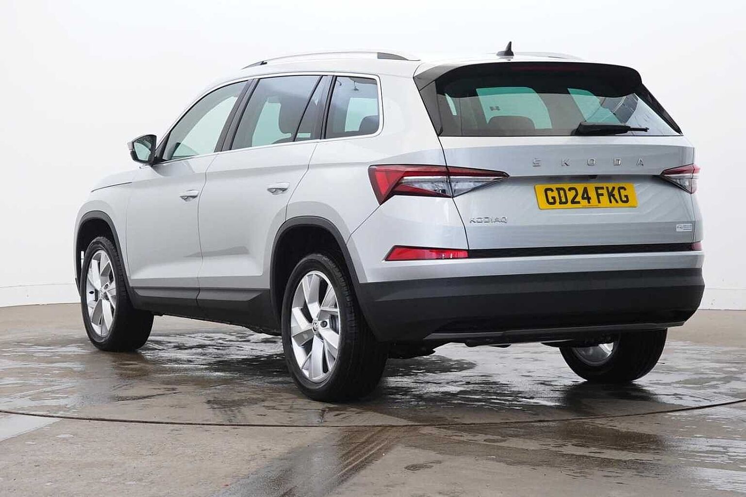 SKODA Kodiaq 1.5 TSI ACT SE L Executive SUV 5dr Petrol DSG Euro 6 (s/s) (7 Seat) (150 ps)