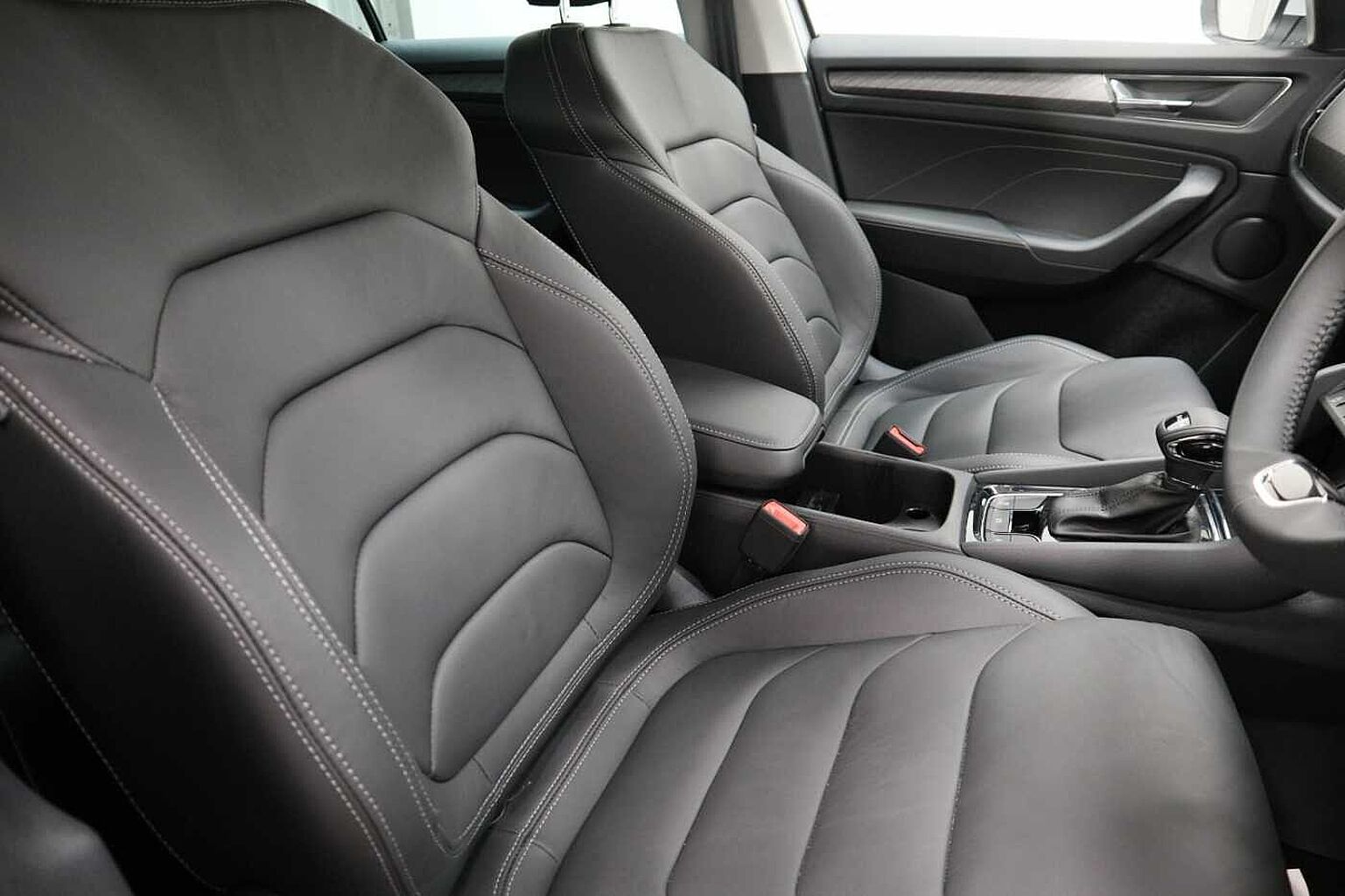 SKODA Kodiaq 1.5 TSI ACT SE L Executive SUV 5dr Petrol DSG Euro 6 (s/s) (7 Seat) (150 ps)