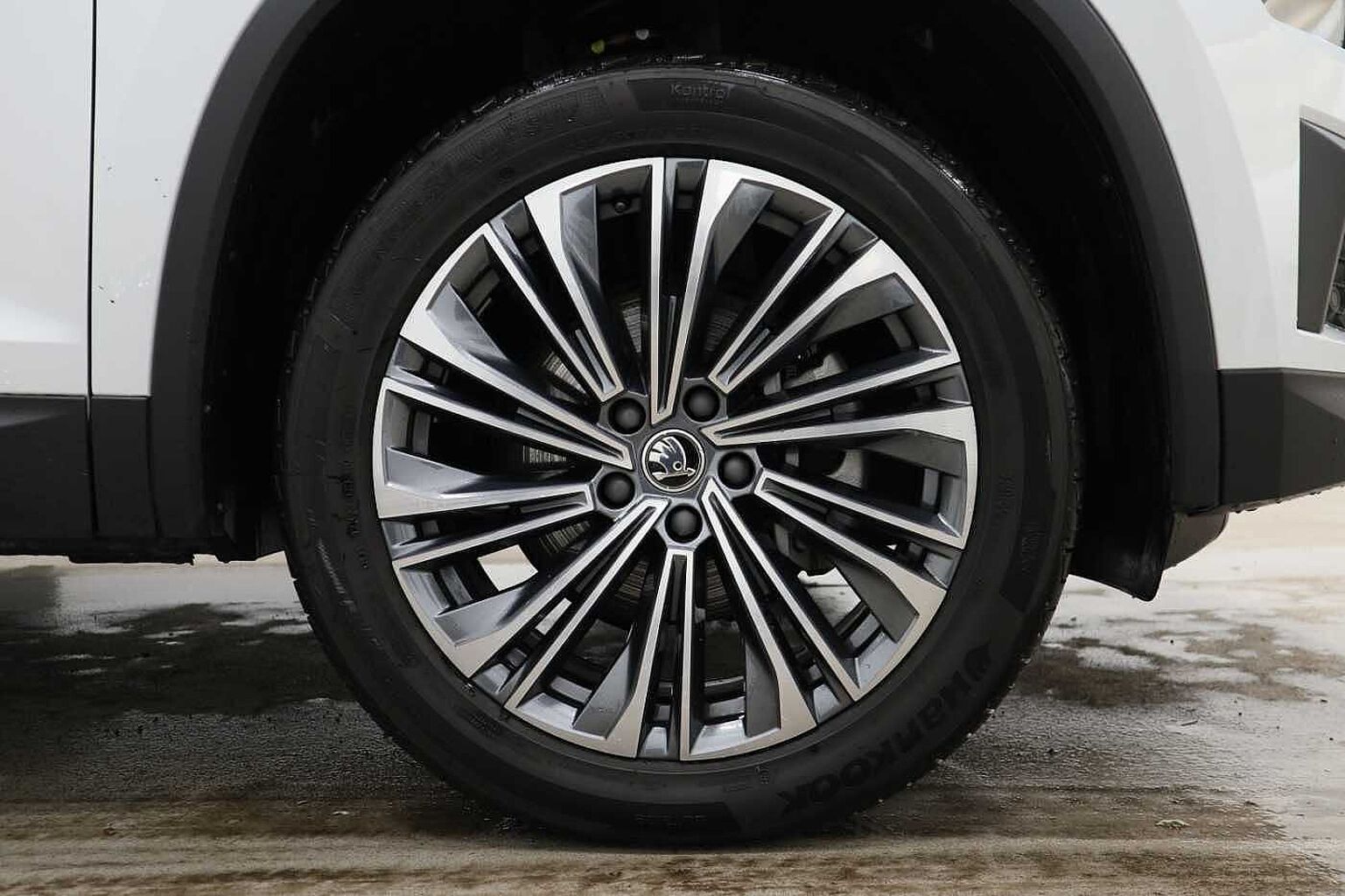 SKODA Kodiaq 1.5 TSI ACT SE L Executive SUV 5dr Petrol DSG Euro 6 (s/s) (7 Seat) (150 ps)