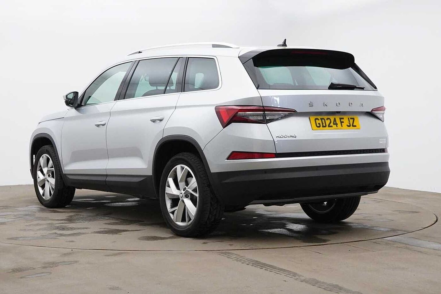 SKODA Kodiaq 1.5 TSI ACT SE L Executive SUV 5dr Petrol DSG Euro 6 (s/s) (7 Seat) (150 ps)
