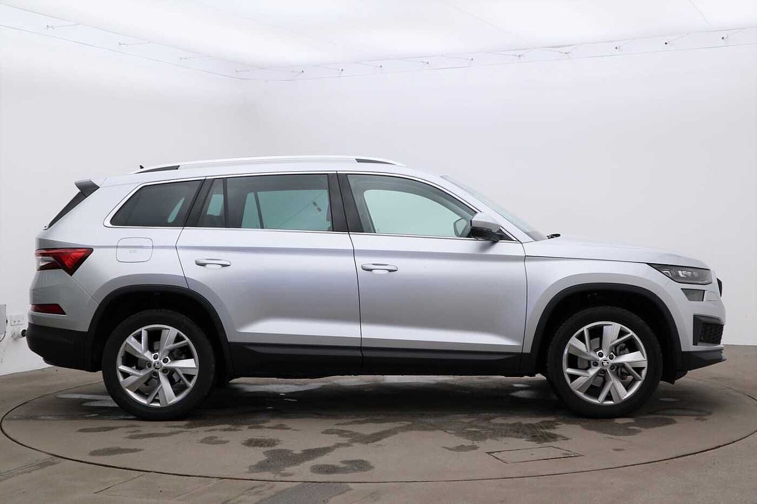 SKODA Kodiaq 1.5 TSI ACT SE L Executive SUV 5dr Petrol DSG Euro 6 (s/s) (7 Seat) (150 ps)