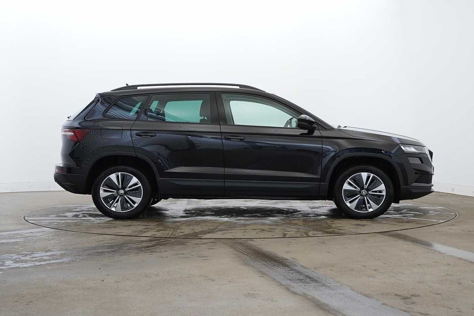 SKODA Karoq 1.5 TSI ACT SE Drive SUV 5dr Petrol DSG Euro 6 (s/s) (150 ps)