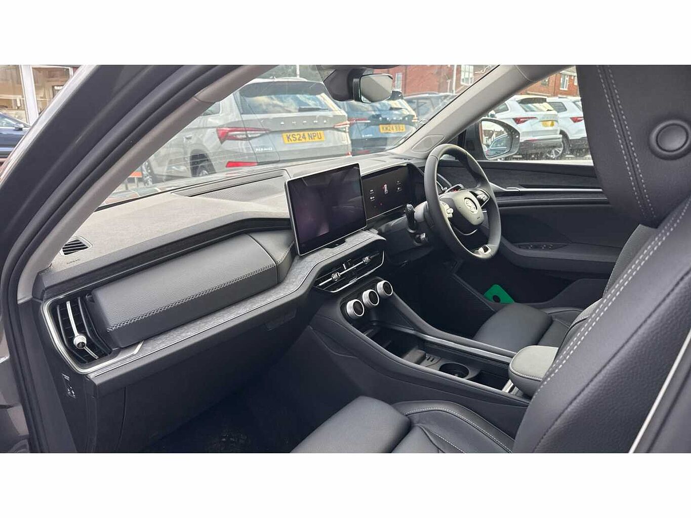 SKODA KODIAQ SE L (5 seats) 1.5 TSI iV 204 PS DSG