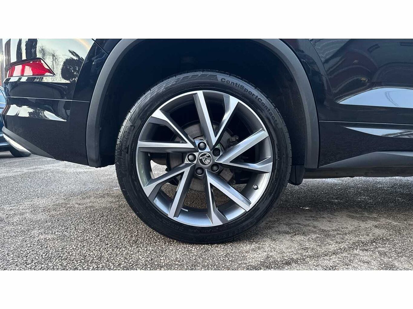 SKODA KODIAQ ŠKODA  Diesel Estate 2.0 TDI 200 Sport Line 4x4 5dr DSG [7 Seat]