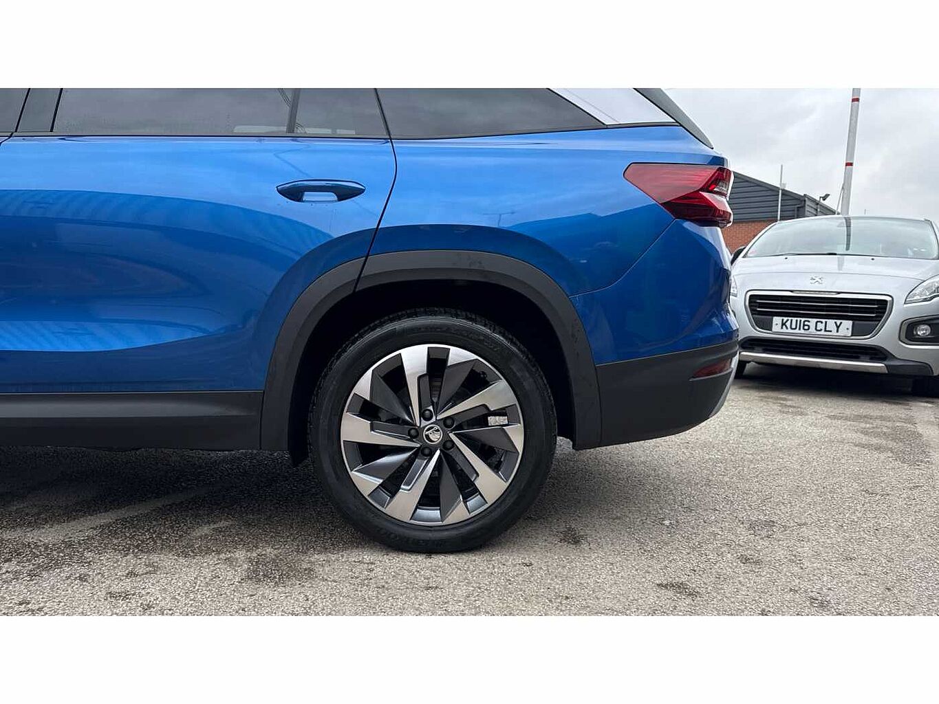 SKODA KODIAQ SE L (5 seats) 1.5 TSI iV 204 PS DSG