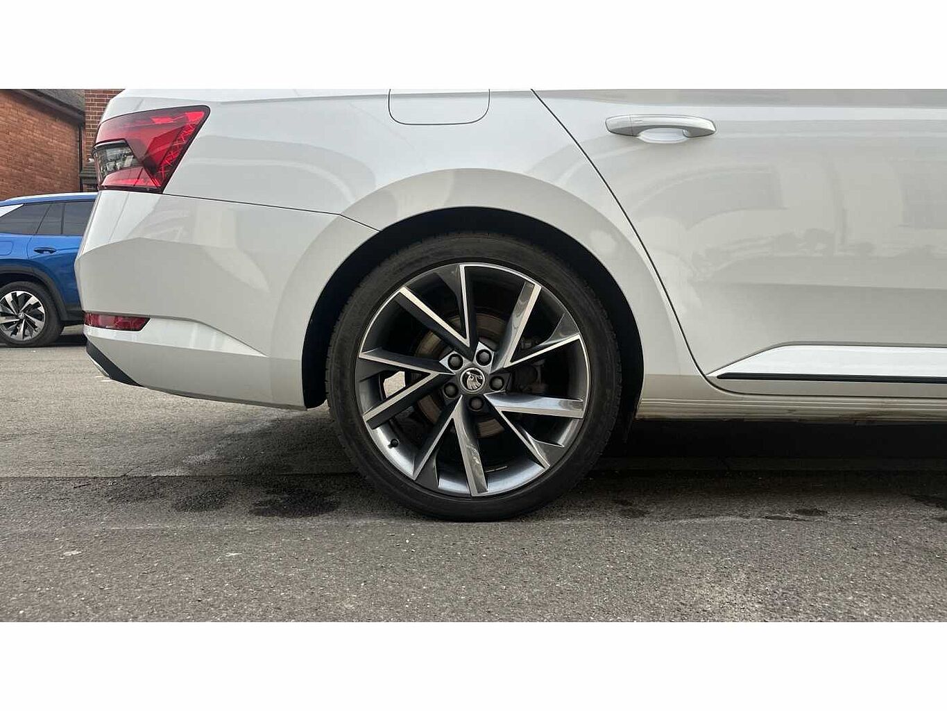 SKODA SUPERB 1.5 TSI Sport Line Plus 5dr DSG
