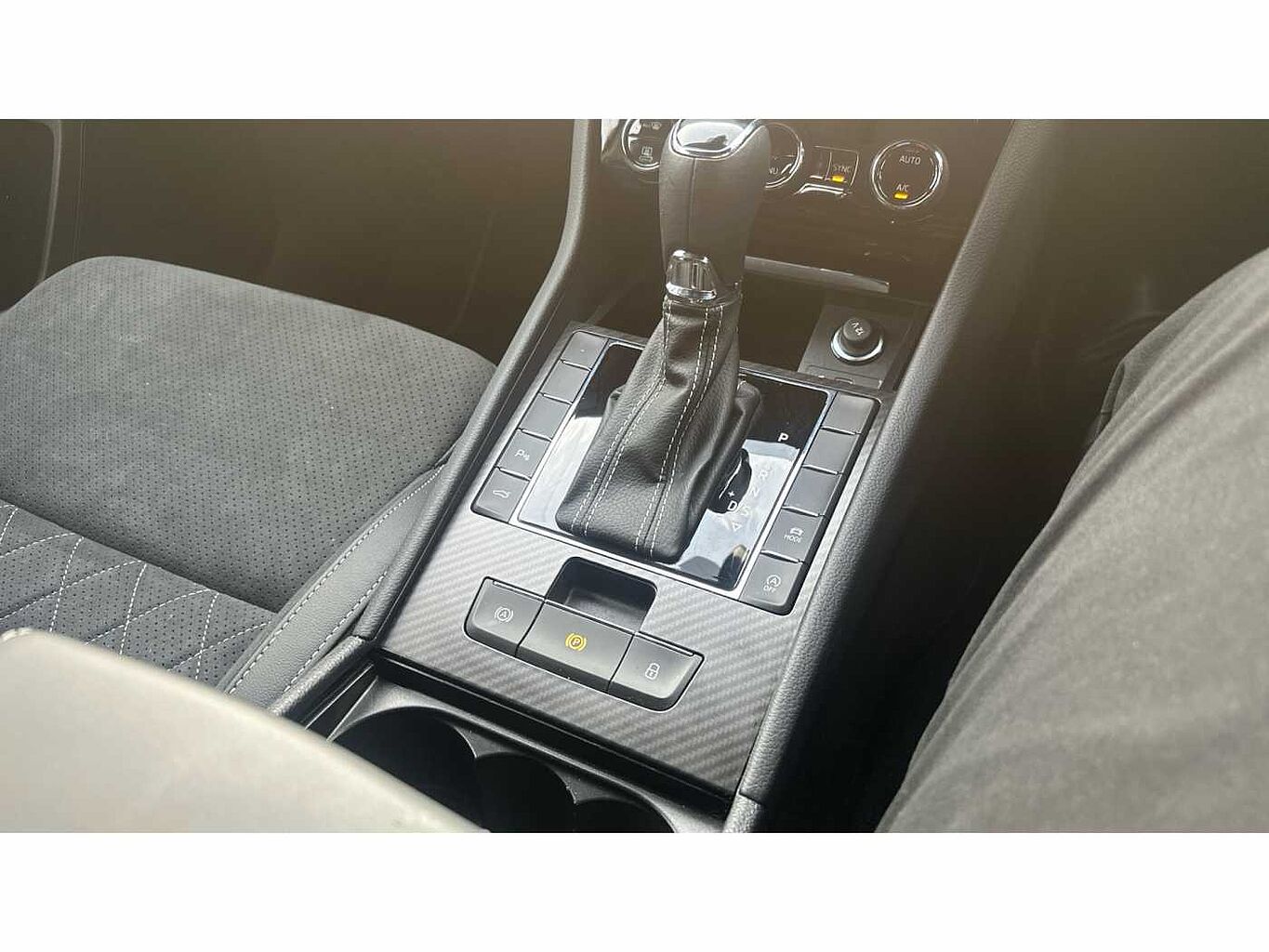 SKODA SUPERB 1.5 TSI Sport Line Plus 5dr DSG
