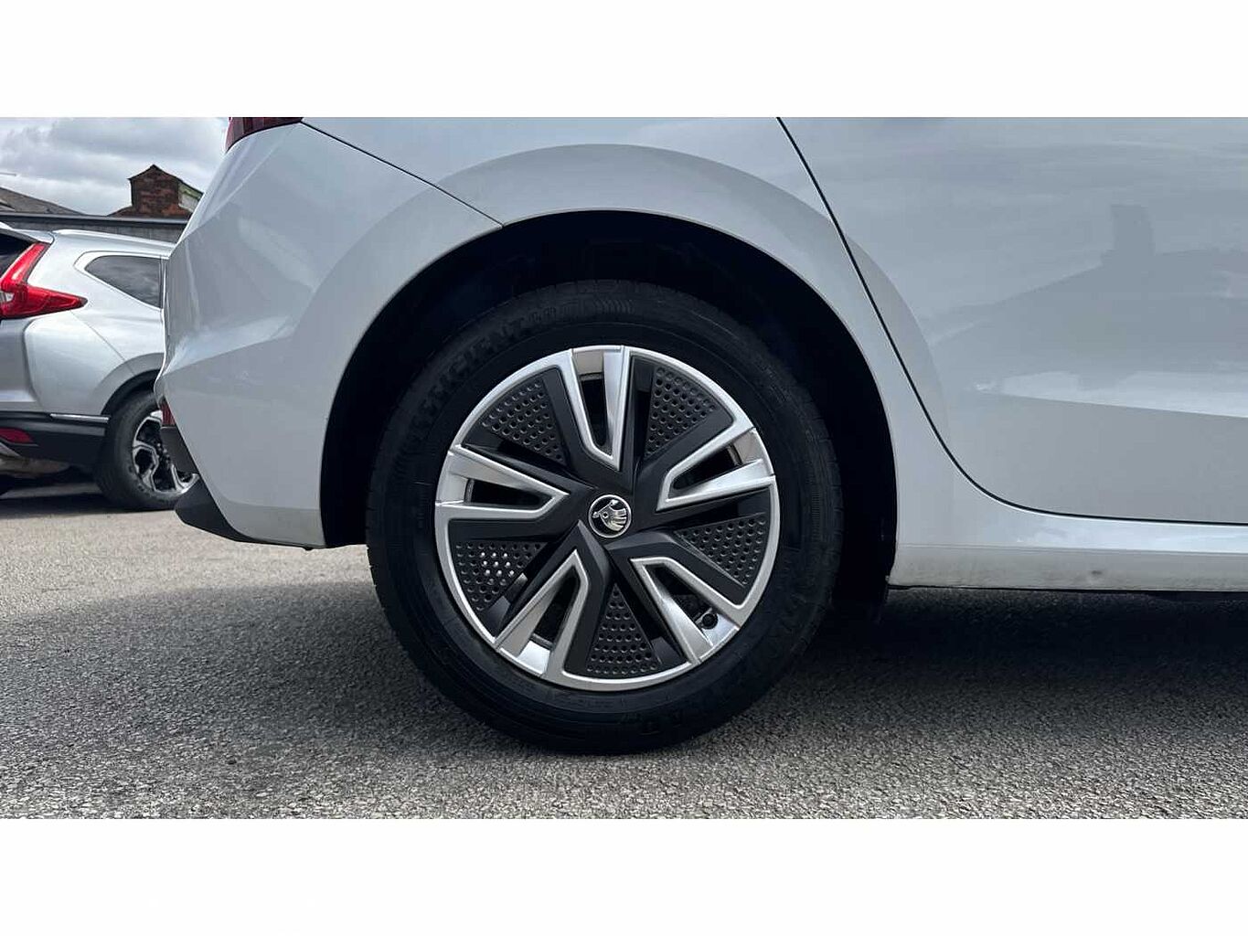 SKODA Fabia 1.0 TSI SE L (95PS) 5-Dr Hatchback