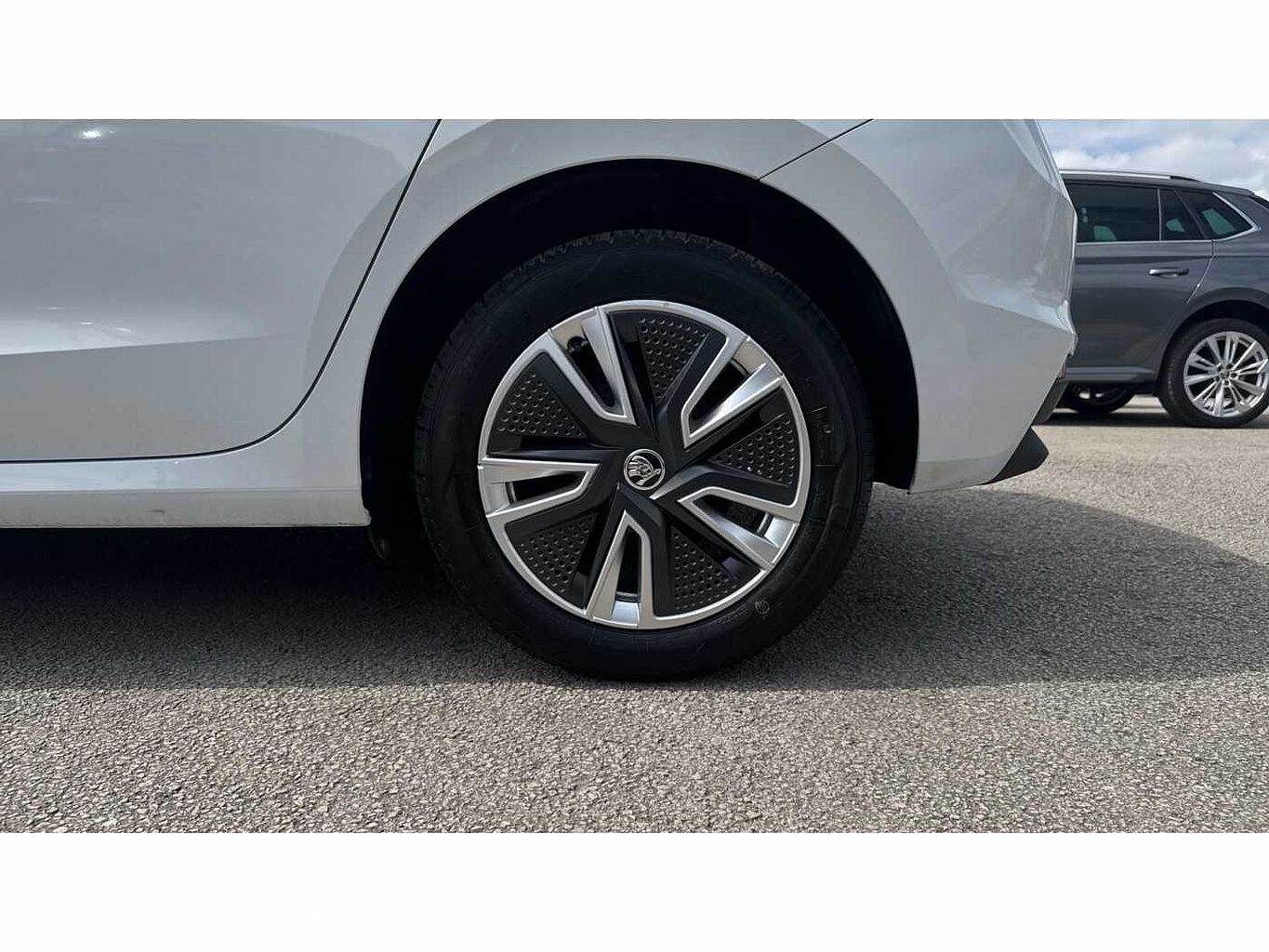 SKODA Fabia 1.0 TSI SE L (95PS) 5-Dr Hatchback