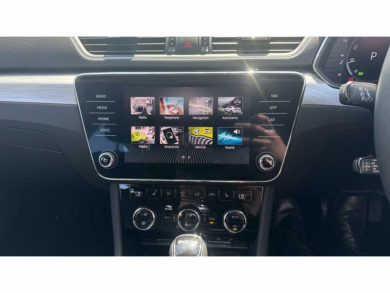 SKODA SUPERB 2.0 TDI CR SE Technology 5dr DSG