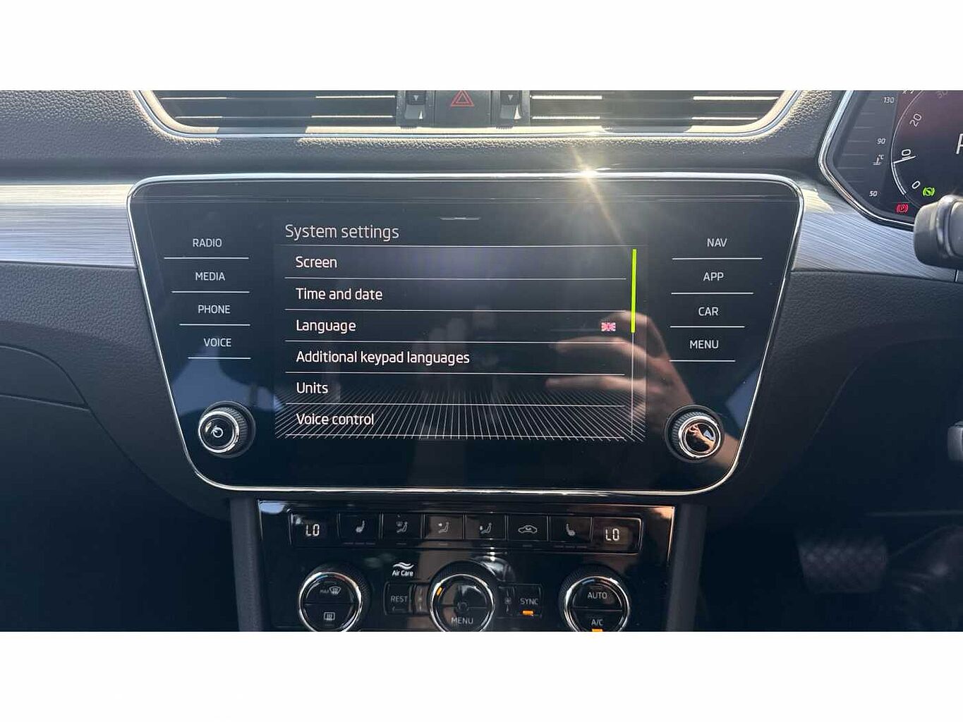 SKODA SUPERB 2.0 TDI CR SE Technology 5dr DSG