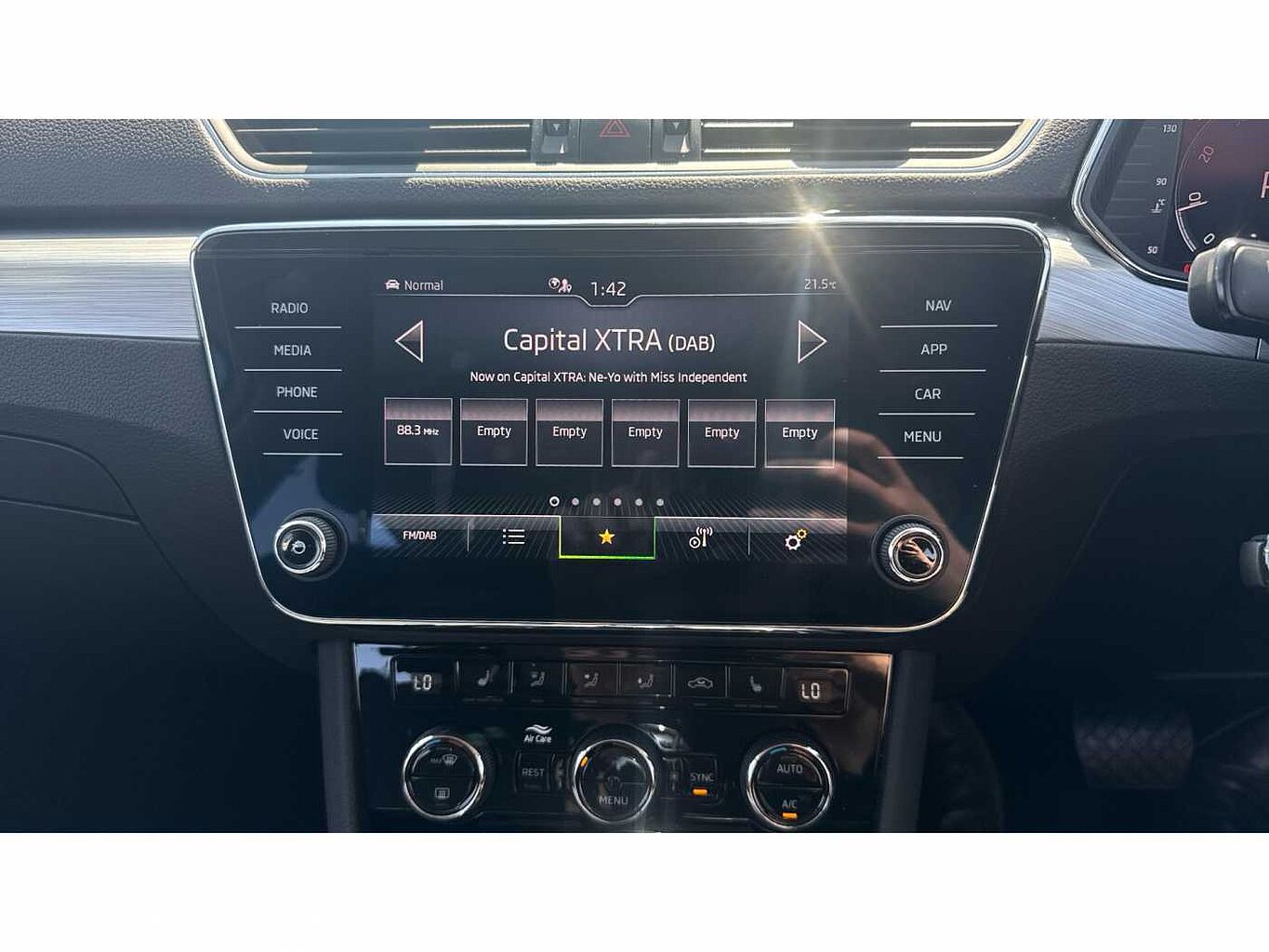 SKODA SUPERB 2.0 TDI CR SE Technology 5dr DSG