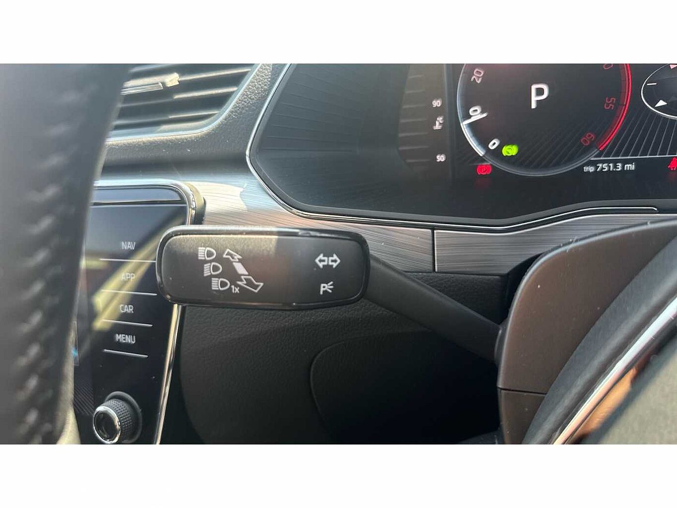 SKODA SUPERB 2.0 TDI CR SE Technology 5dr DSG