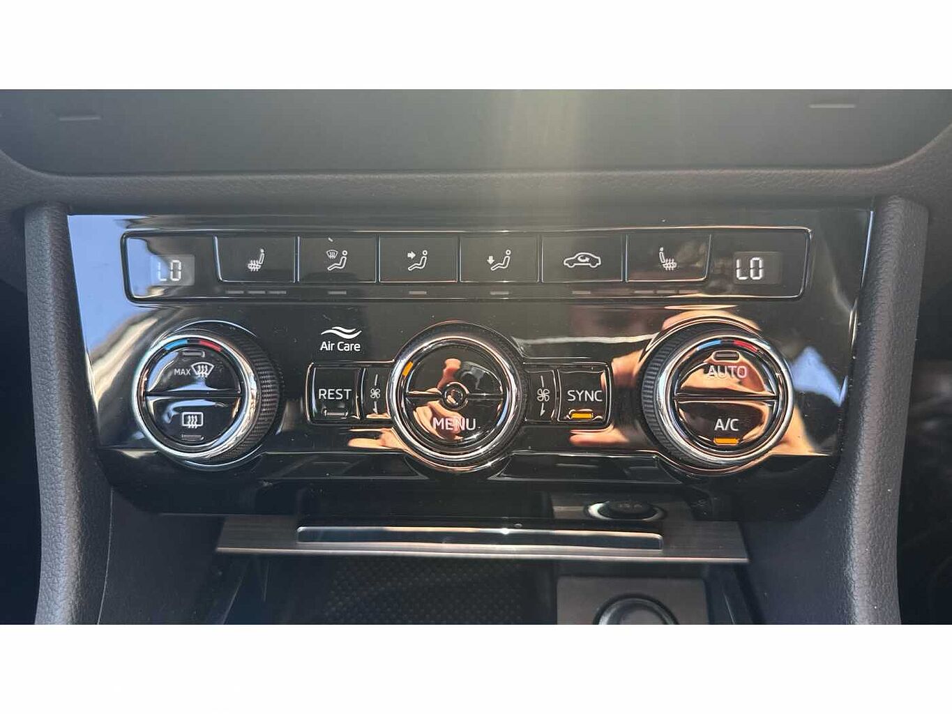 SKODA SUPERB 2.0 TDI CR SE Technology 5dr DSG