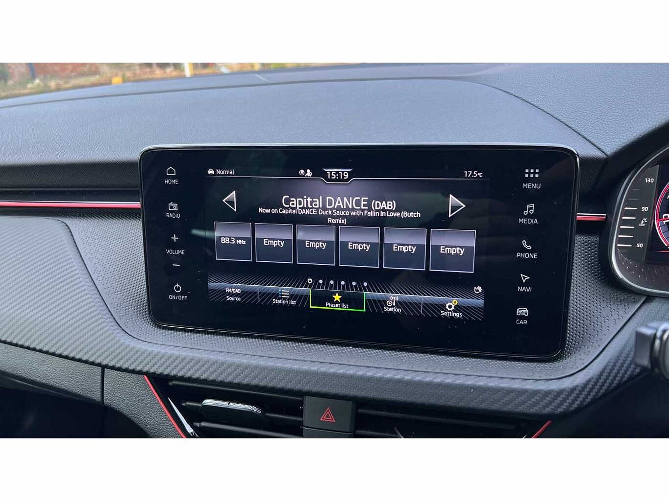 SKODA Kamiq 1.0 TSI (116ps) Monte Carlo DSG SUV