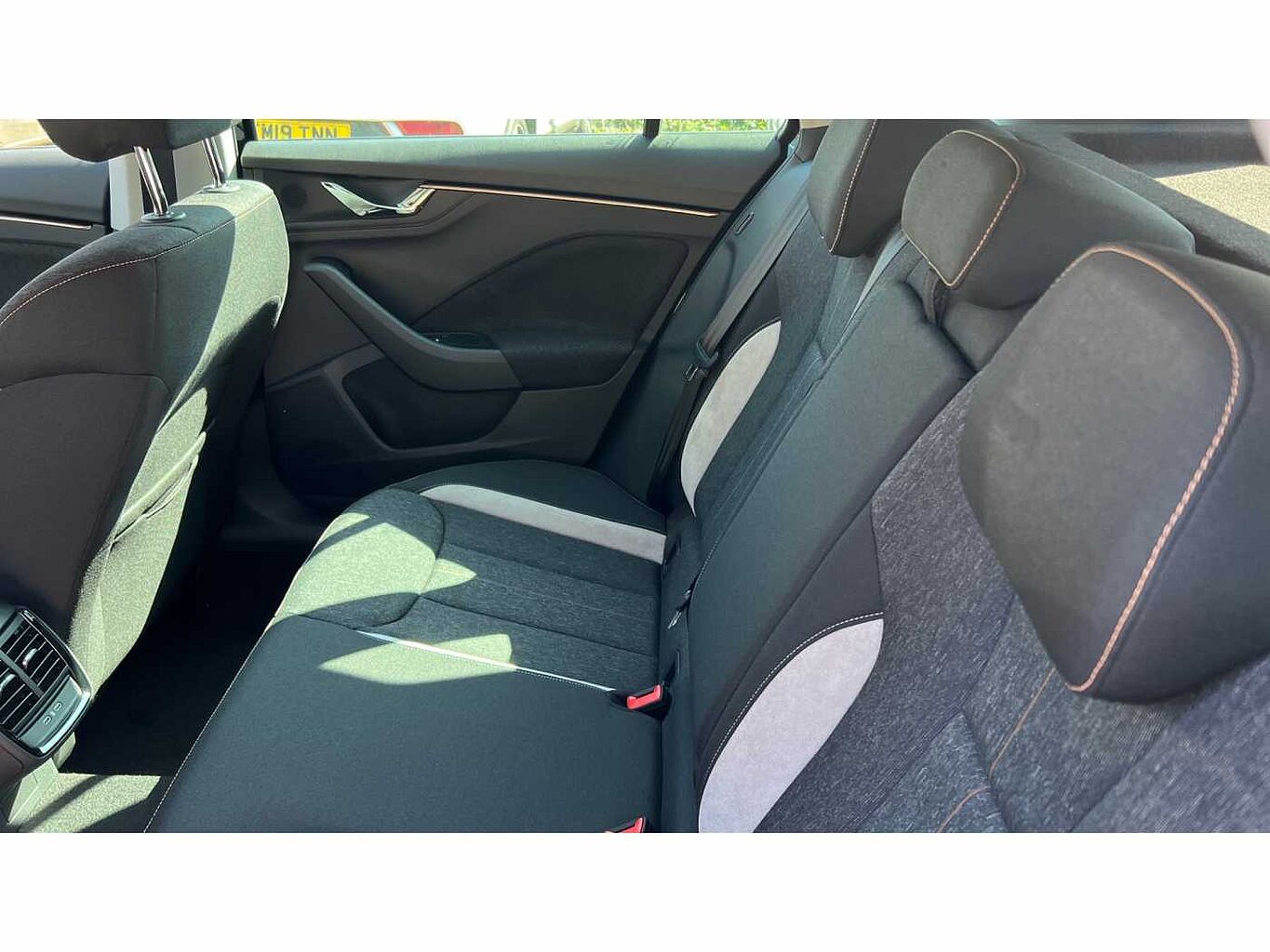 SKODA KAMIQ ŠKODA  Hatchback 1.5 TSI SE L Edition 5dr