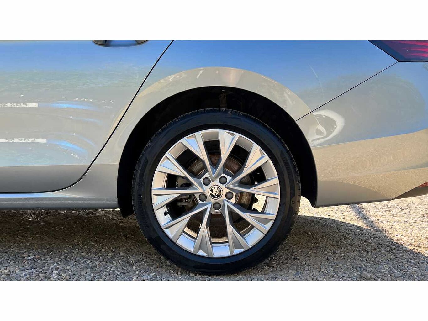 SKODA SUPERB ŠKODA  Diesel Hatchback 2.0 TDI 193 SE L 4X4 5dr DSG